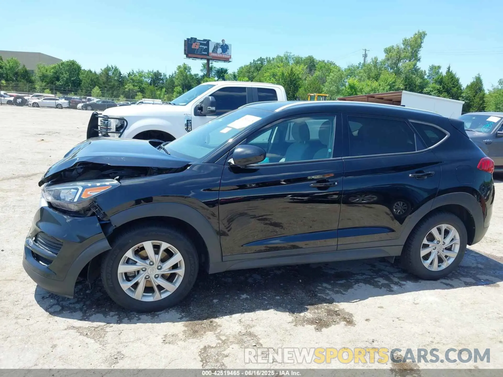14 fotografías del automóvil dañado KM8J3CA47KU953312 HYUNDAI TUCSON 2019
