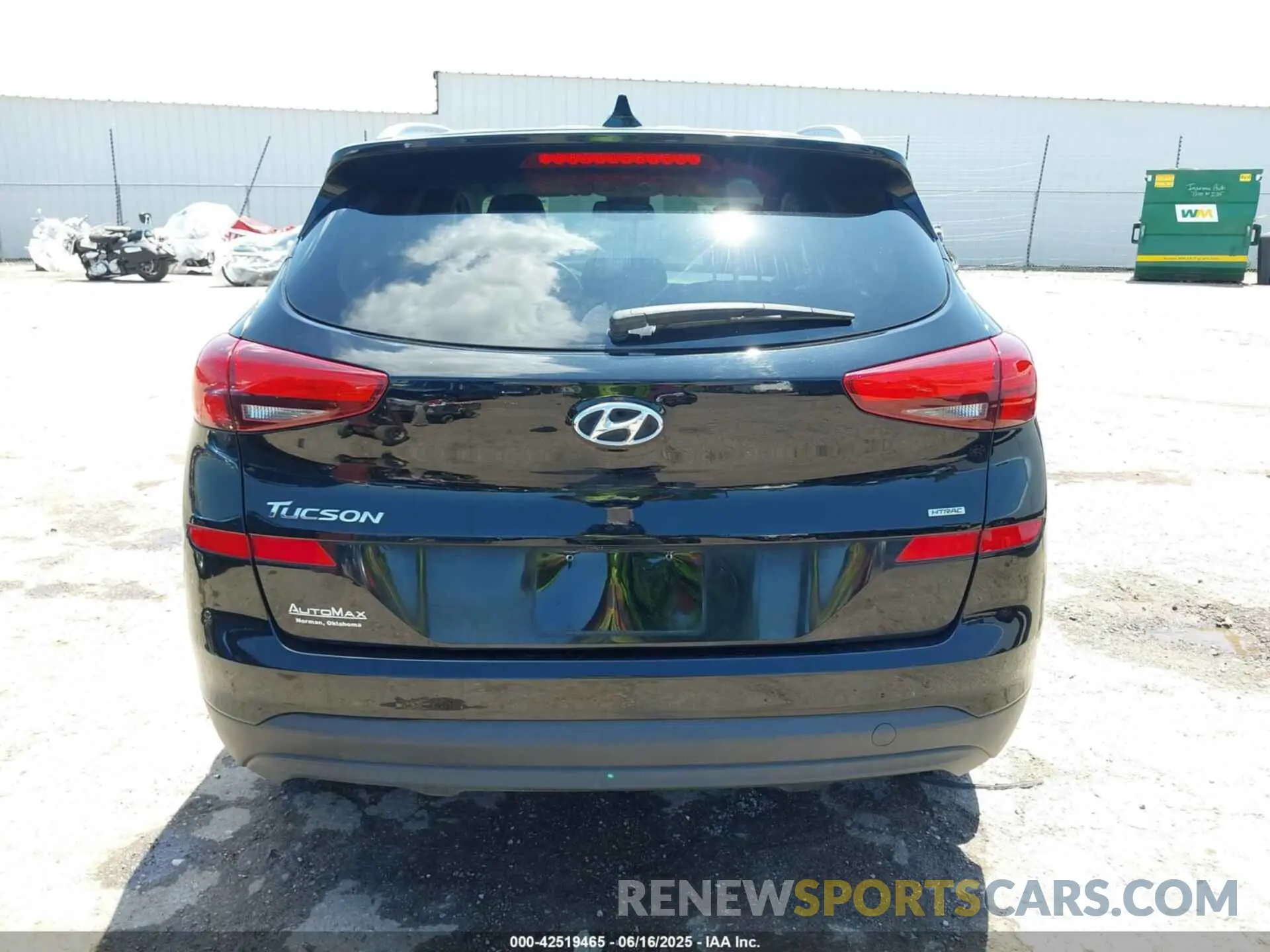16 fotografías del automóvil dañado KM8J3CA47KU953312 HYUNDAI TUCSON 2019