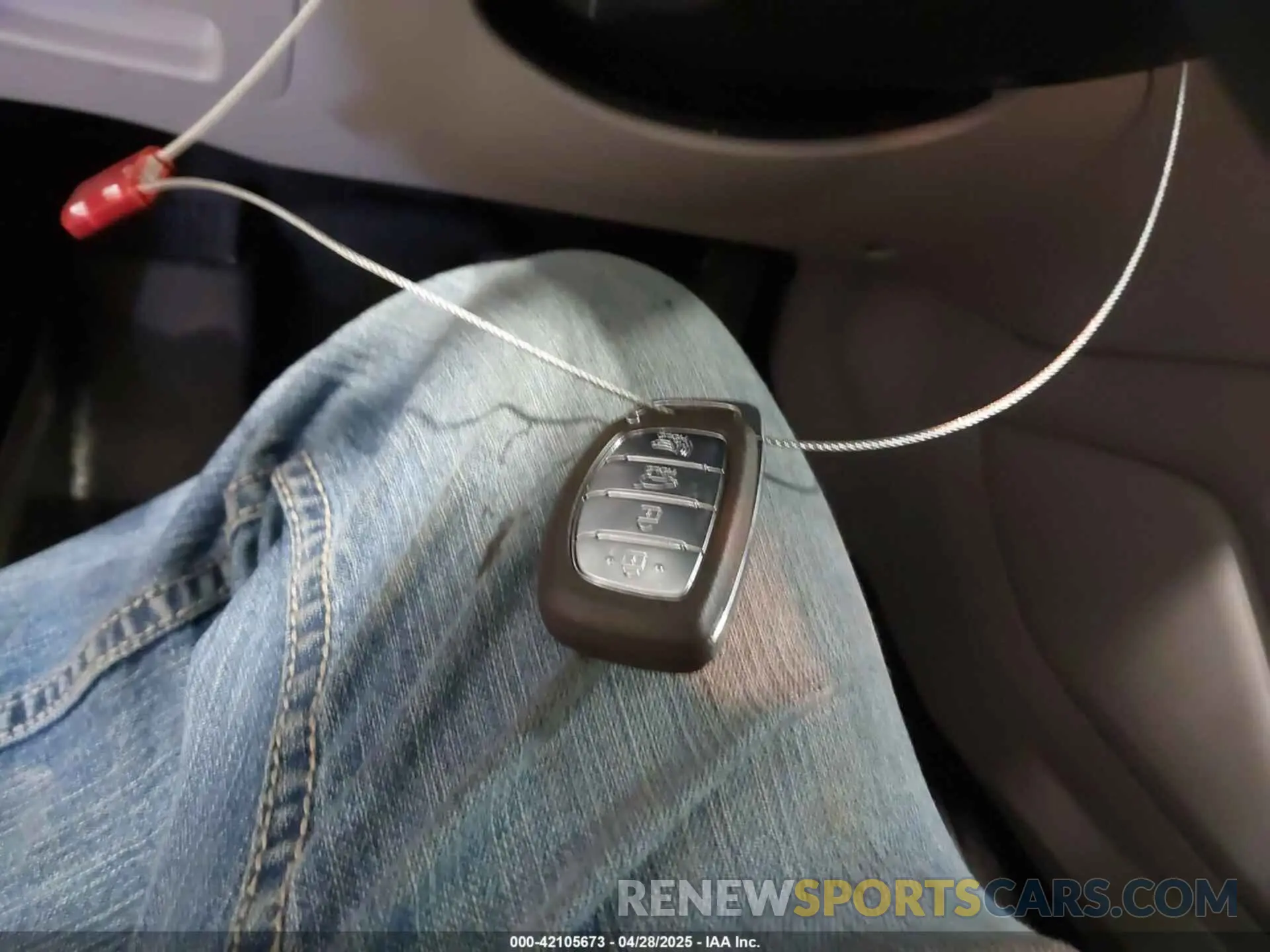 11 fotografías del automóvil dañado KM8J3CA48KU075082 HYUNDAI TUCSON 2019