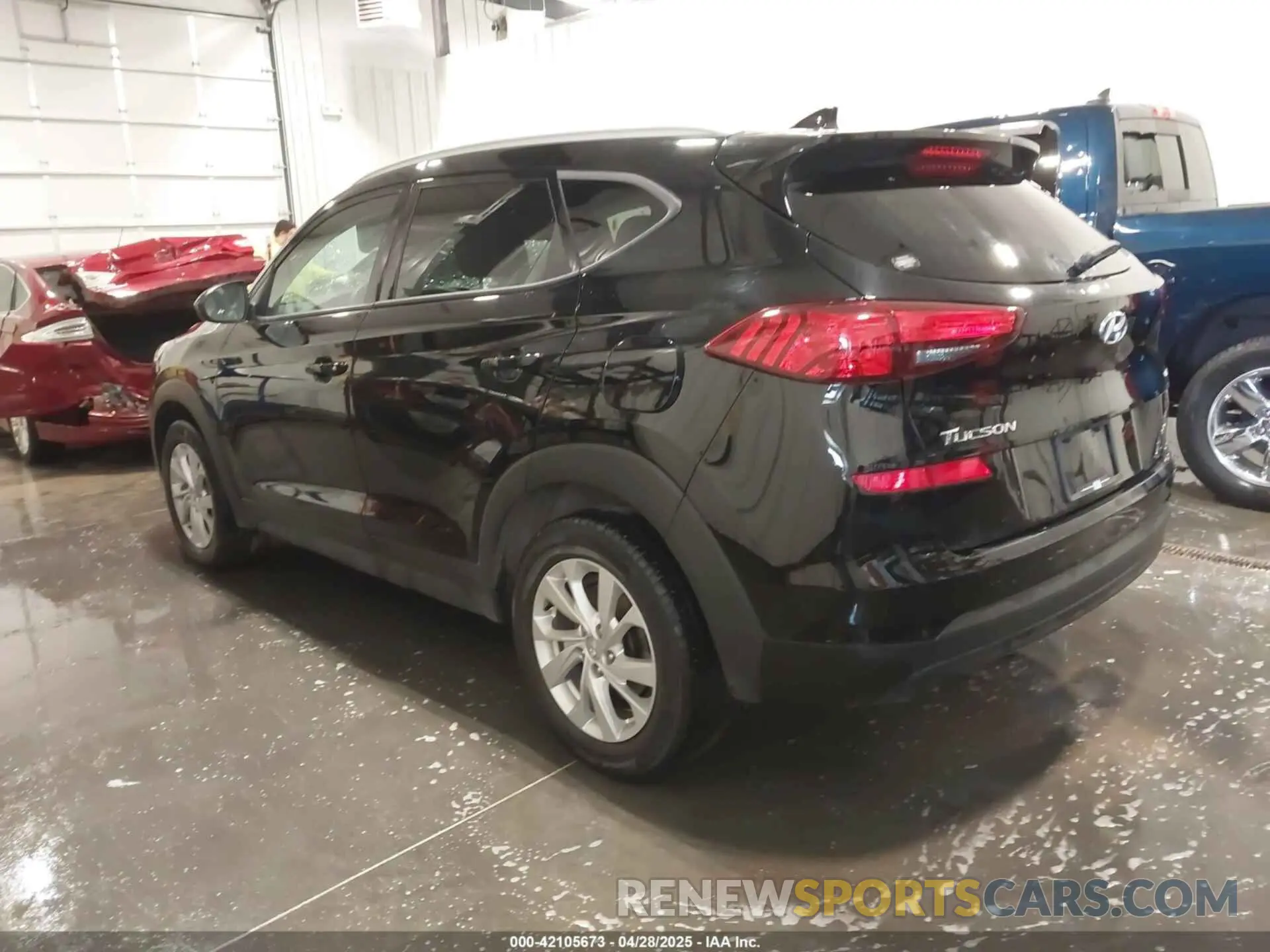 3 fotografías del automóvil dañado KM8J3CA48KU075082 HYUNDAI TUCSON 2019
