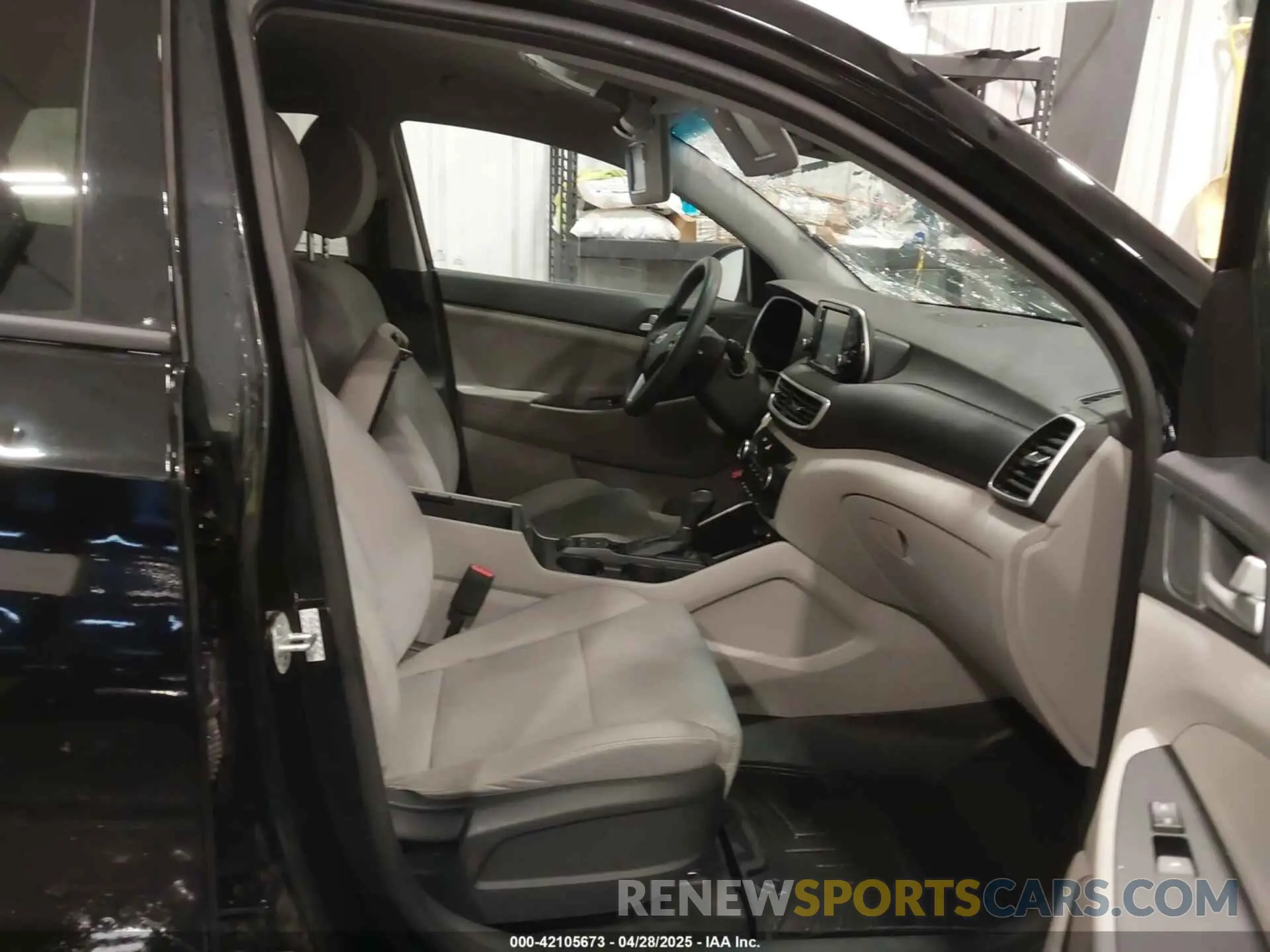5 fotografías del automóvil dañado KM8J3CA48KU075082 HYUNDAI TUCSON 2019