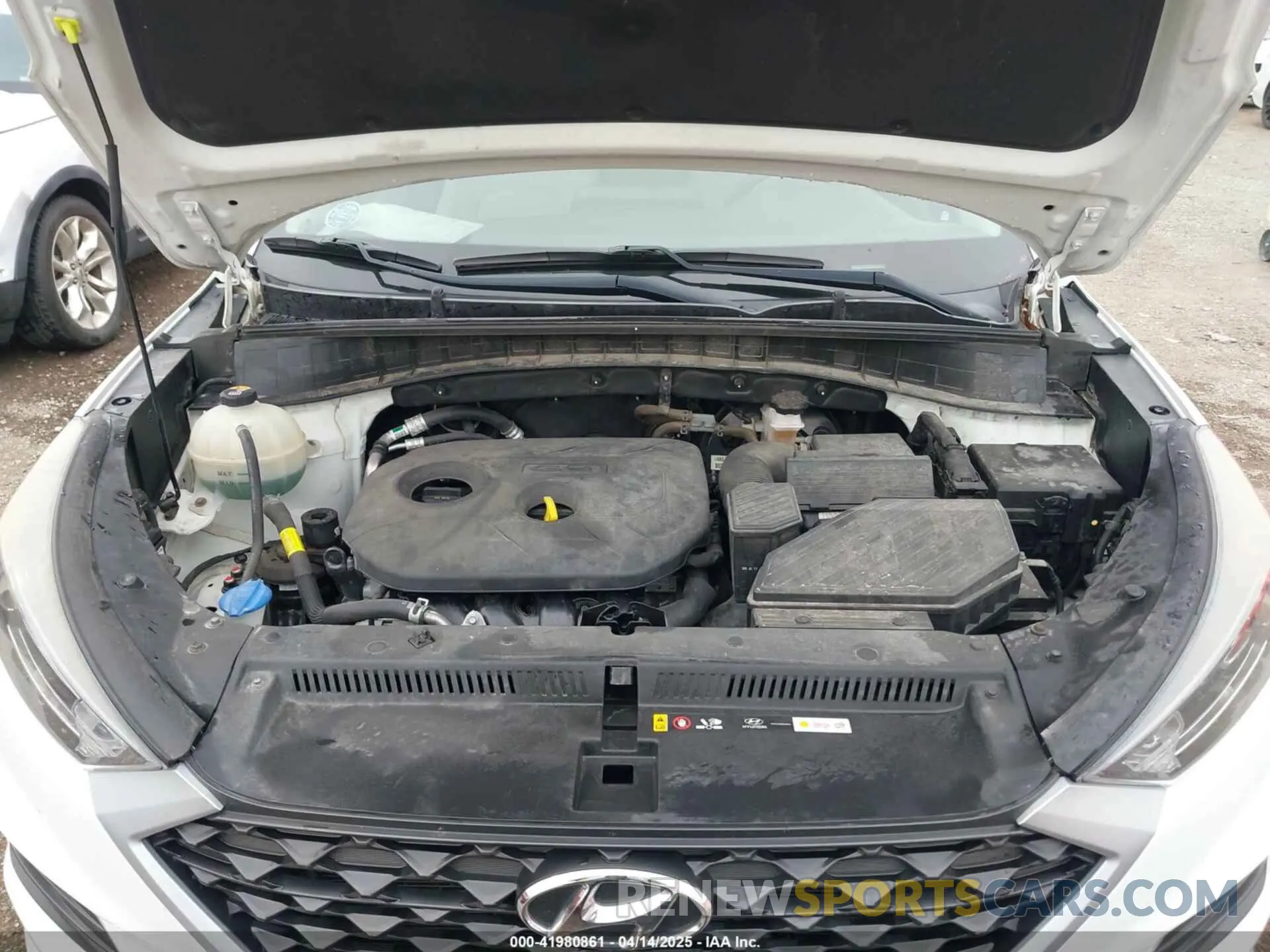10 fotografías del automóvil dañado KM8J3CA4XKU000836 HYUNDAI TUCSON 2019