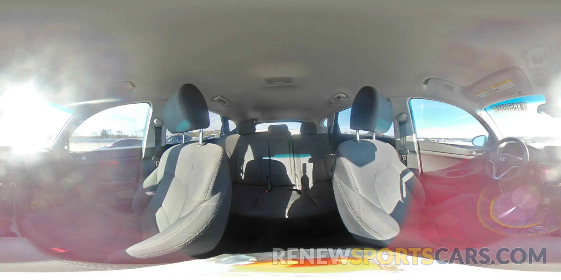 12 fotografías del automóvil dañado KM8J3CA4XKU079232 HYUNDAI TUCSON 2019