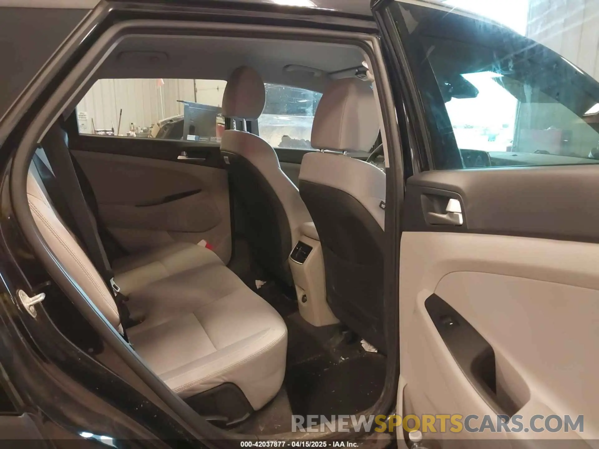 8 fotografías del automóvil dañado KM8J3CAL6KU932121 HYUNDAI TUCSON 2019