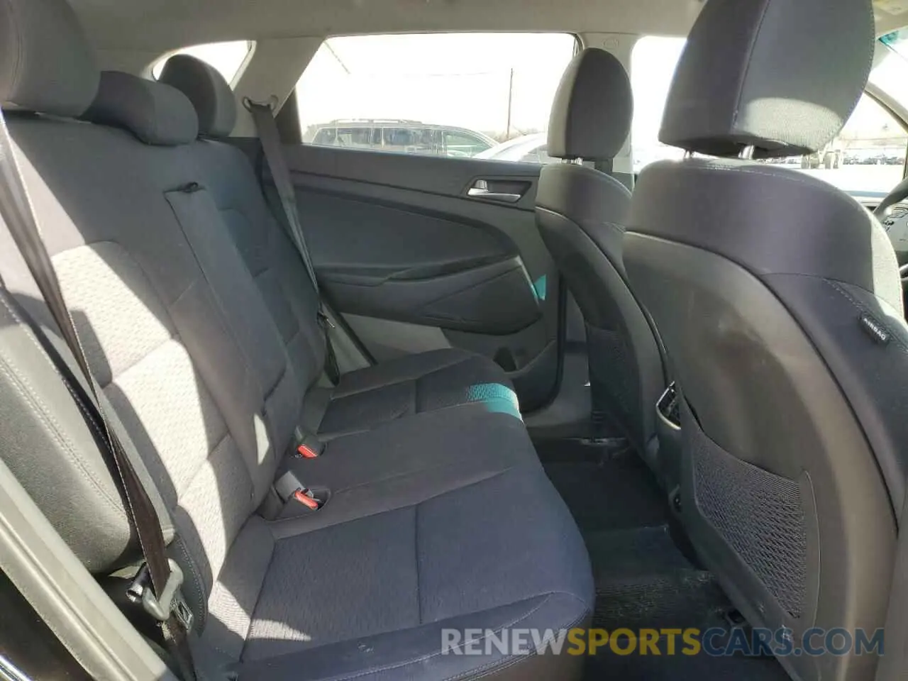 11 fotografías del automóvil dañado KM8J3CAL9KU895579 HYUNDAI TUCSON 2019