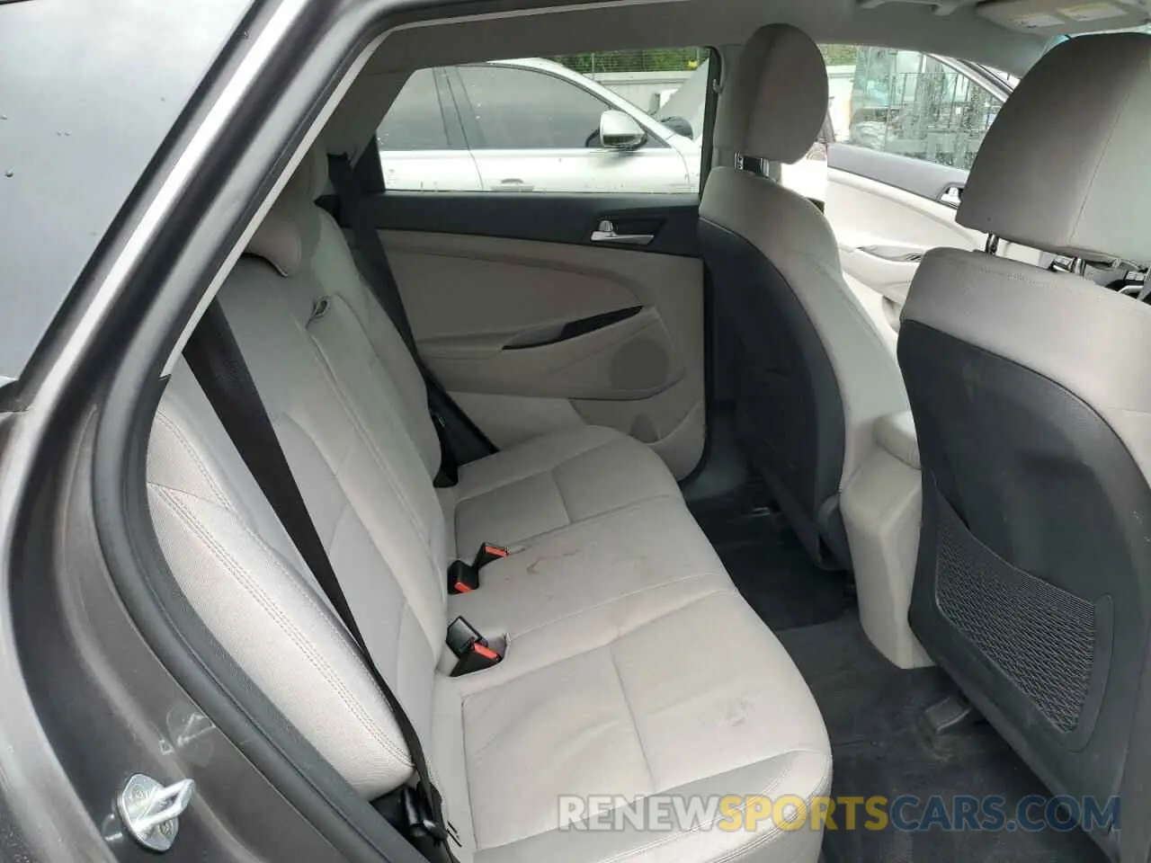11 fotografías del automóvil dañado KM8J23A44LU101312 HYUNDAI TUCSON 2020