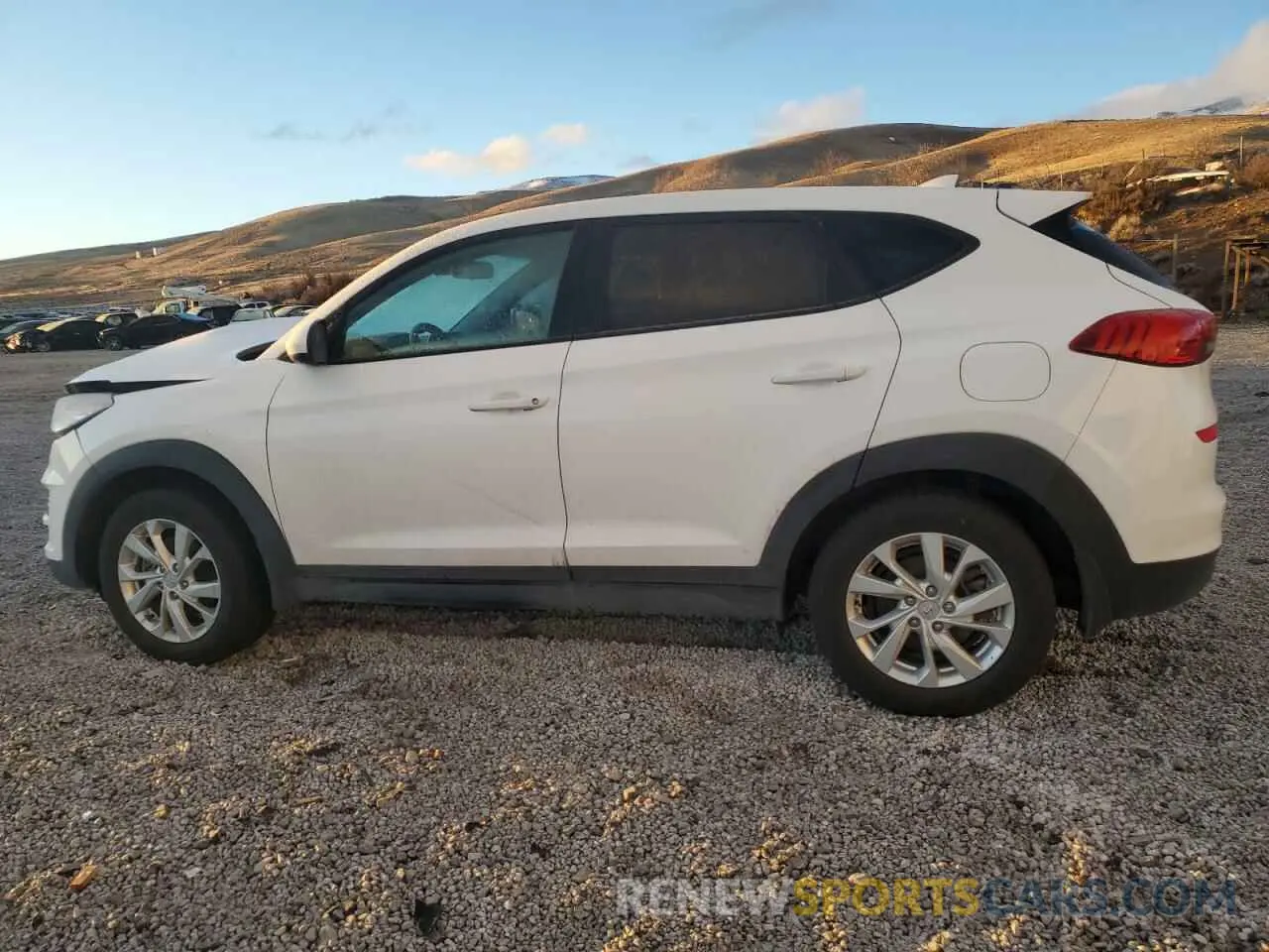 2 fotografías del automóvil dañado KM8J23A44LU212717 HYUNDAI TUCSON 2020