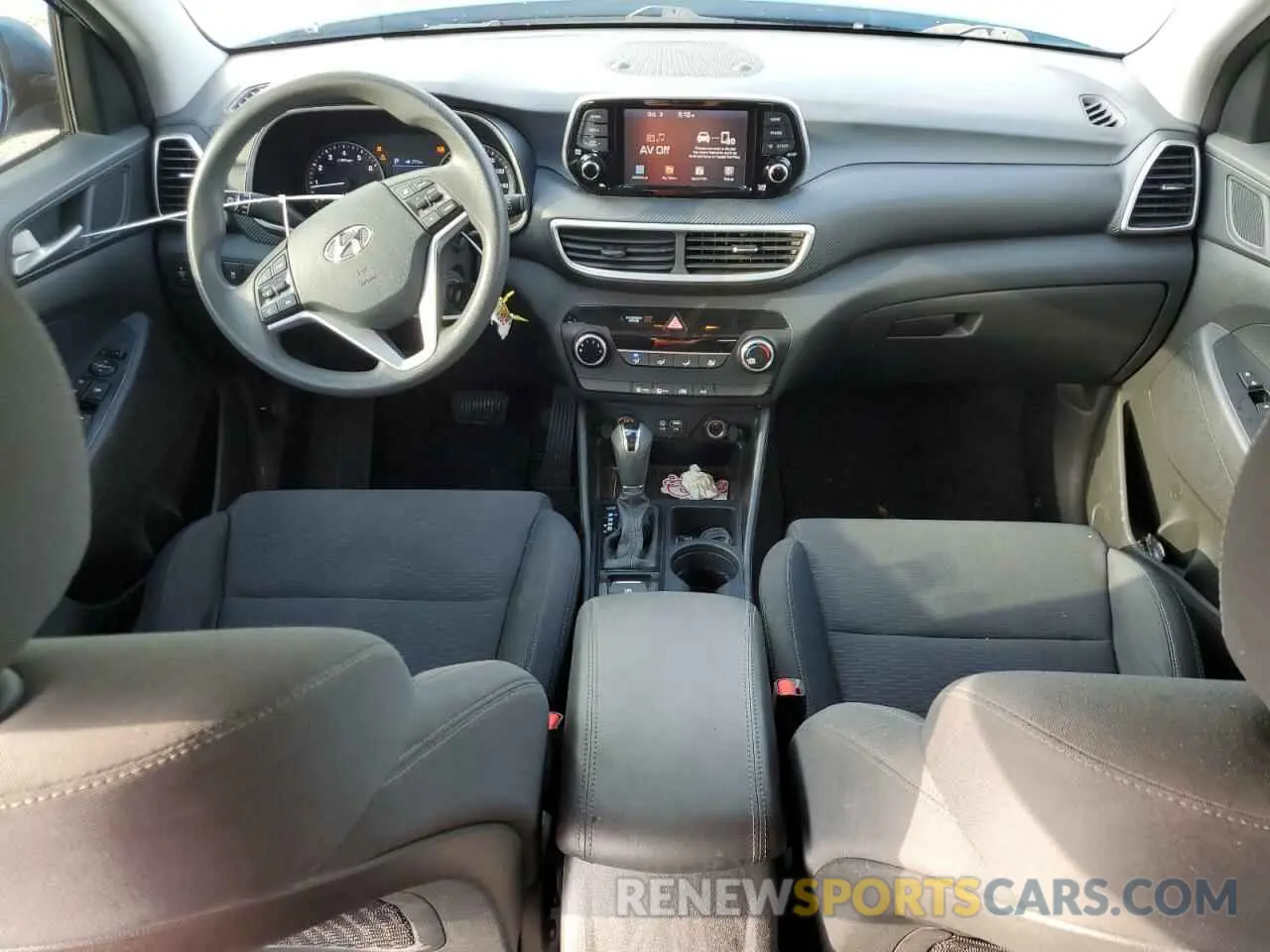 8 fotografías del automóvil dañado KM8J23A45LU143486 HYUNDAI TUCSON 2020
