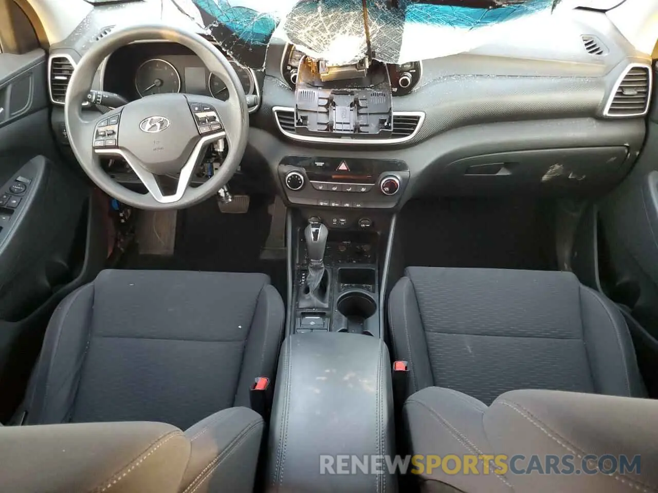 8 fotografías del automóvil dañado KM8J23A45LU188816 HYUNDAI TUCSON 2020