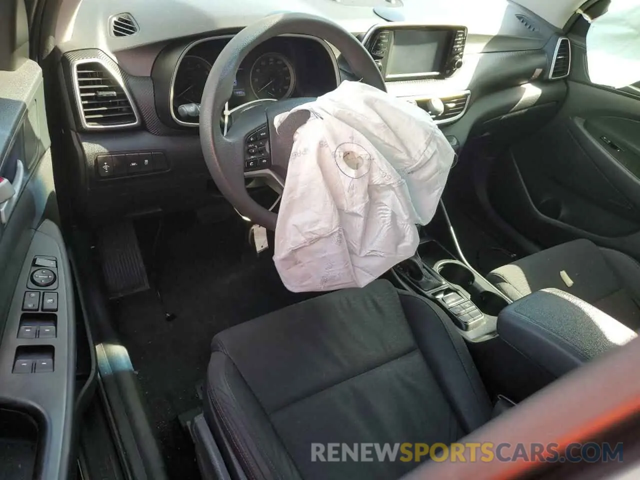 8 fotografías del automóvil dañado KM8J23A47LU129265 HYUNDAI TUCSON 2020