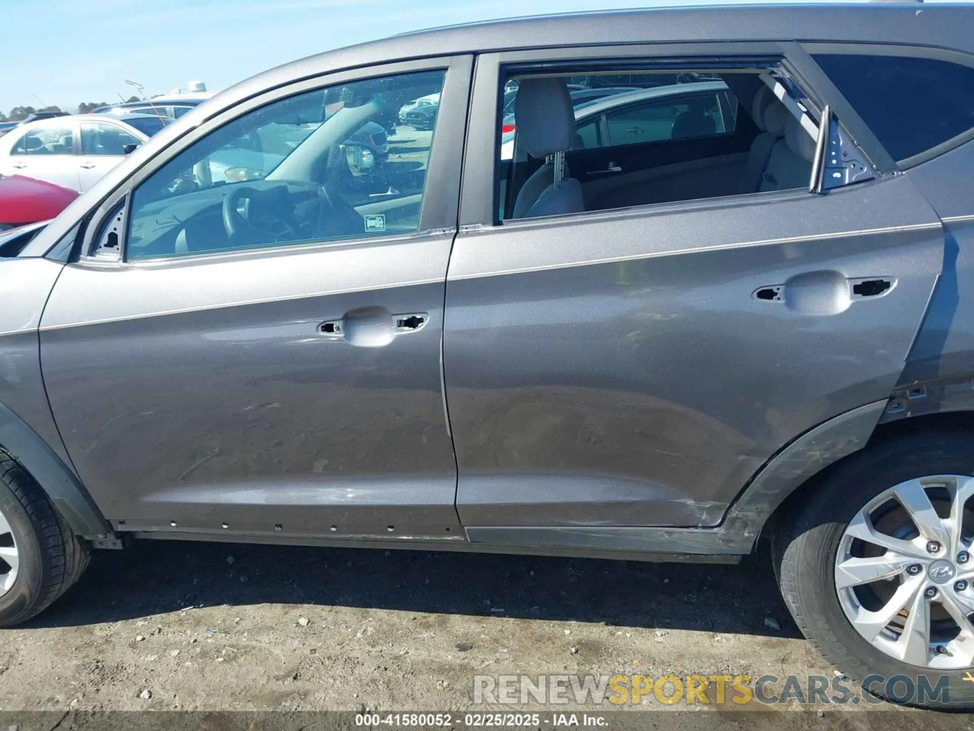 15 fotografías del automóvil dañado KM8J23A48LU140565 HYUNDAI TUCSON 2020