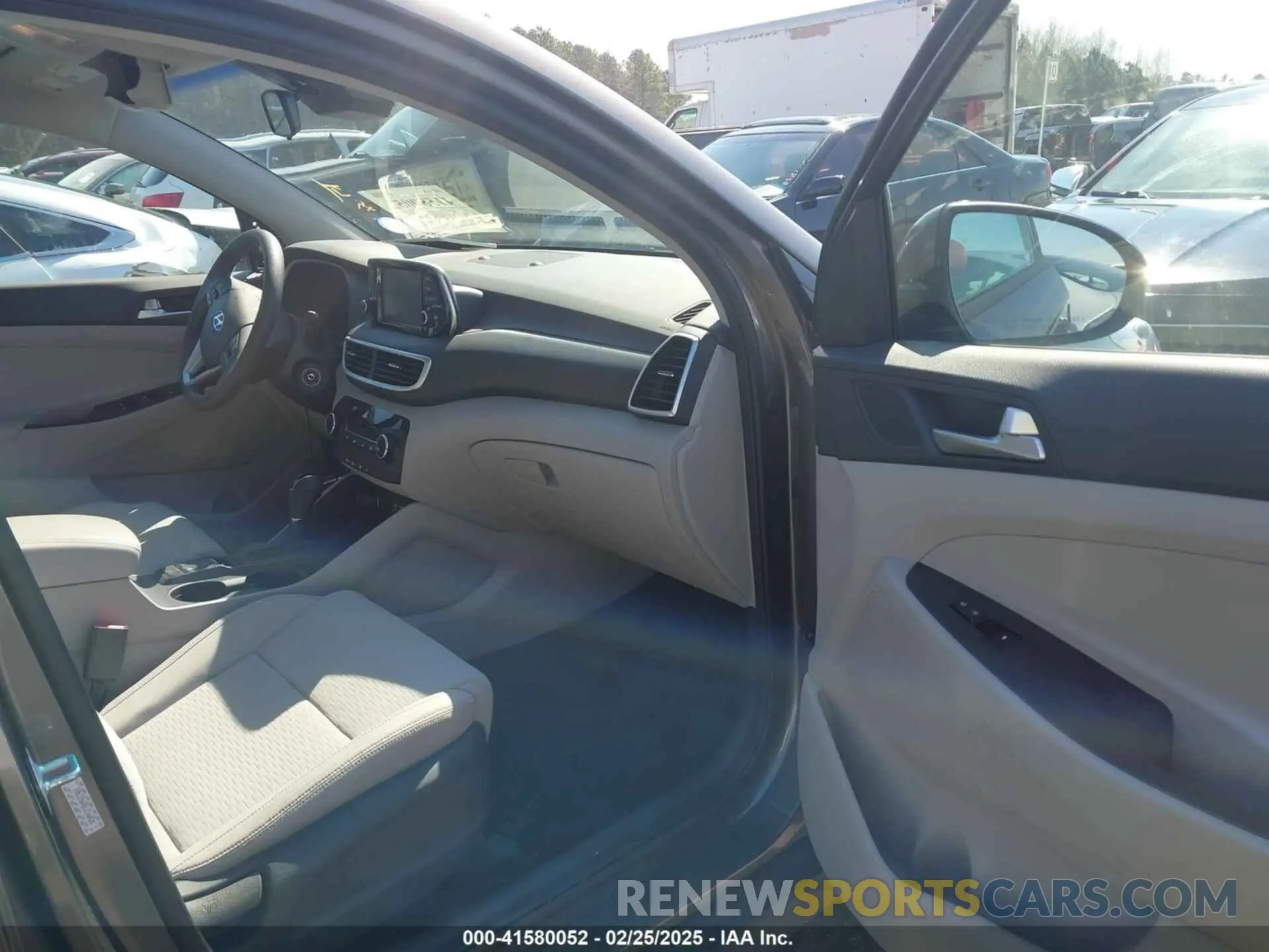 5 fotografías del automóvil dañado KM8J23A48LU140565 HYUNDAI TUCSON 2020