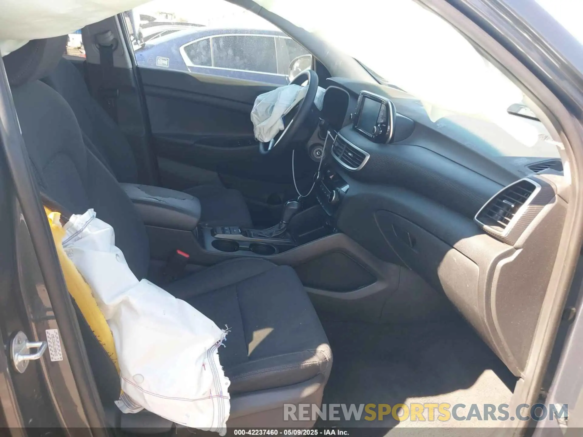5 fotografías del automóvil dañado KM8J23A4XLU098433 HYUNDAI TUCSON 2020