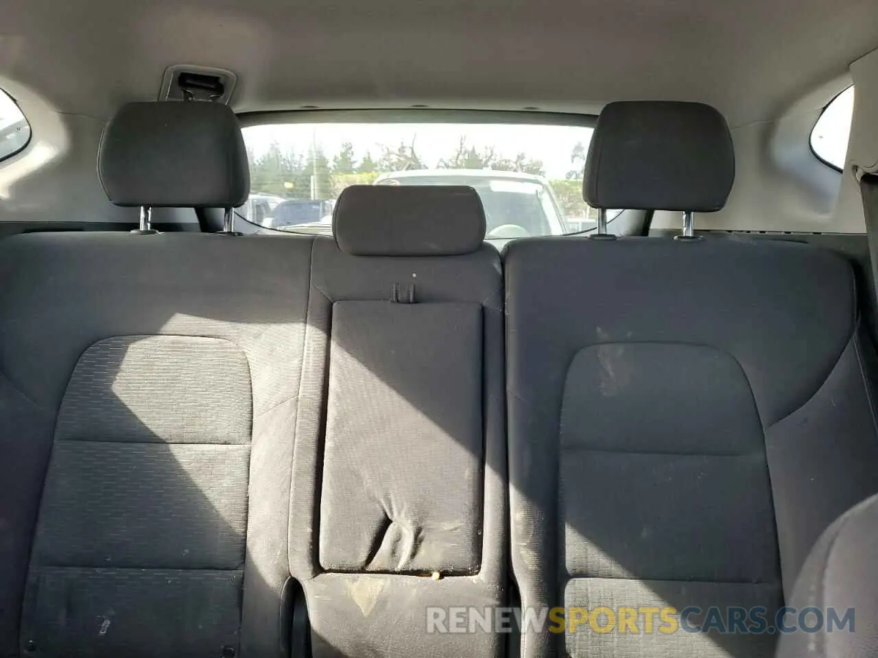 10 fotografías del automóvil dañado KM8J2CA42LU088592 HYUNDAI TUCSON 2020