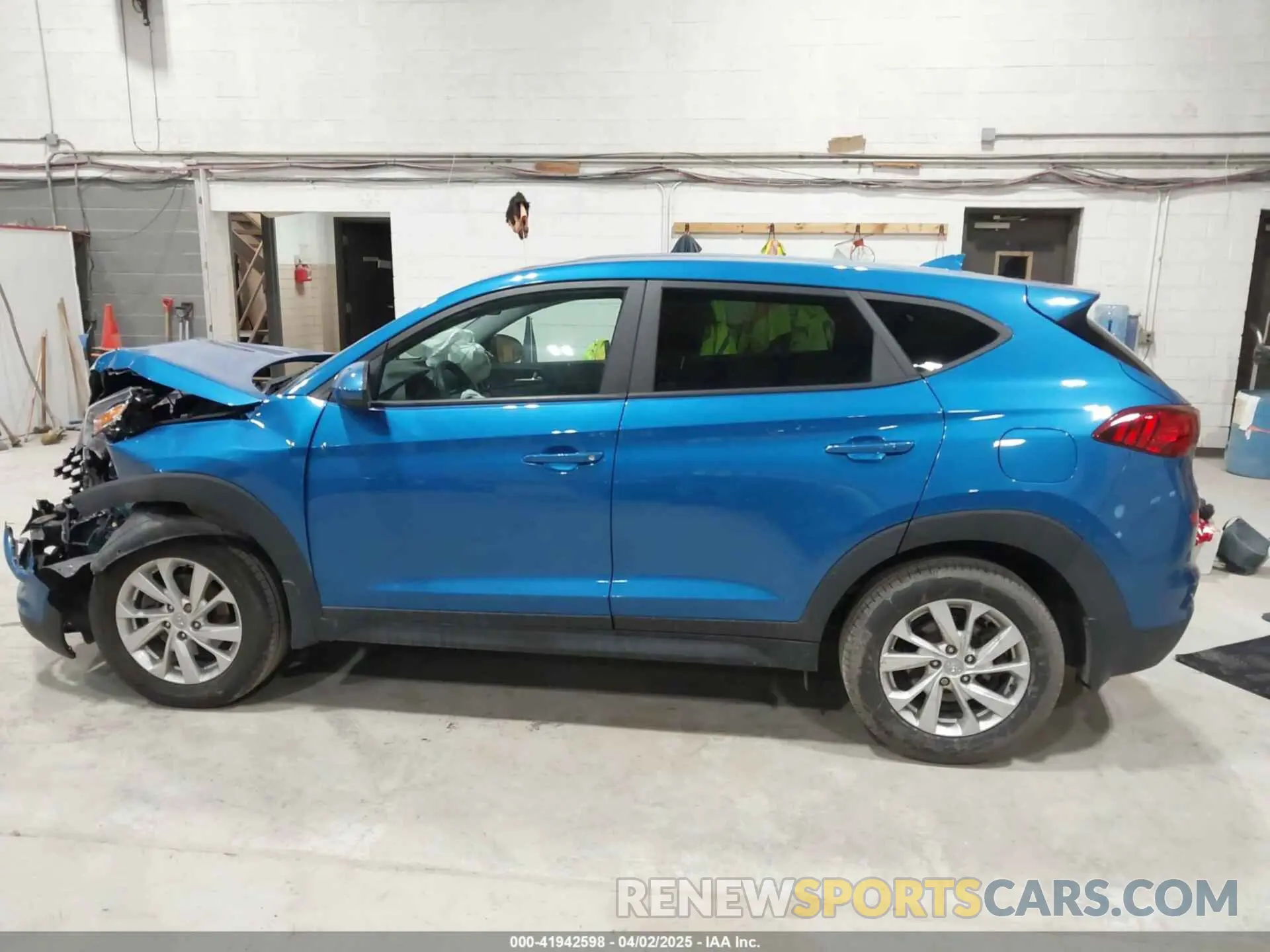 15 fotografías del automóvil dañado KM8J2CA44LU239822 HYUNDAI TUCSON 2020