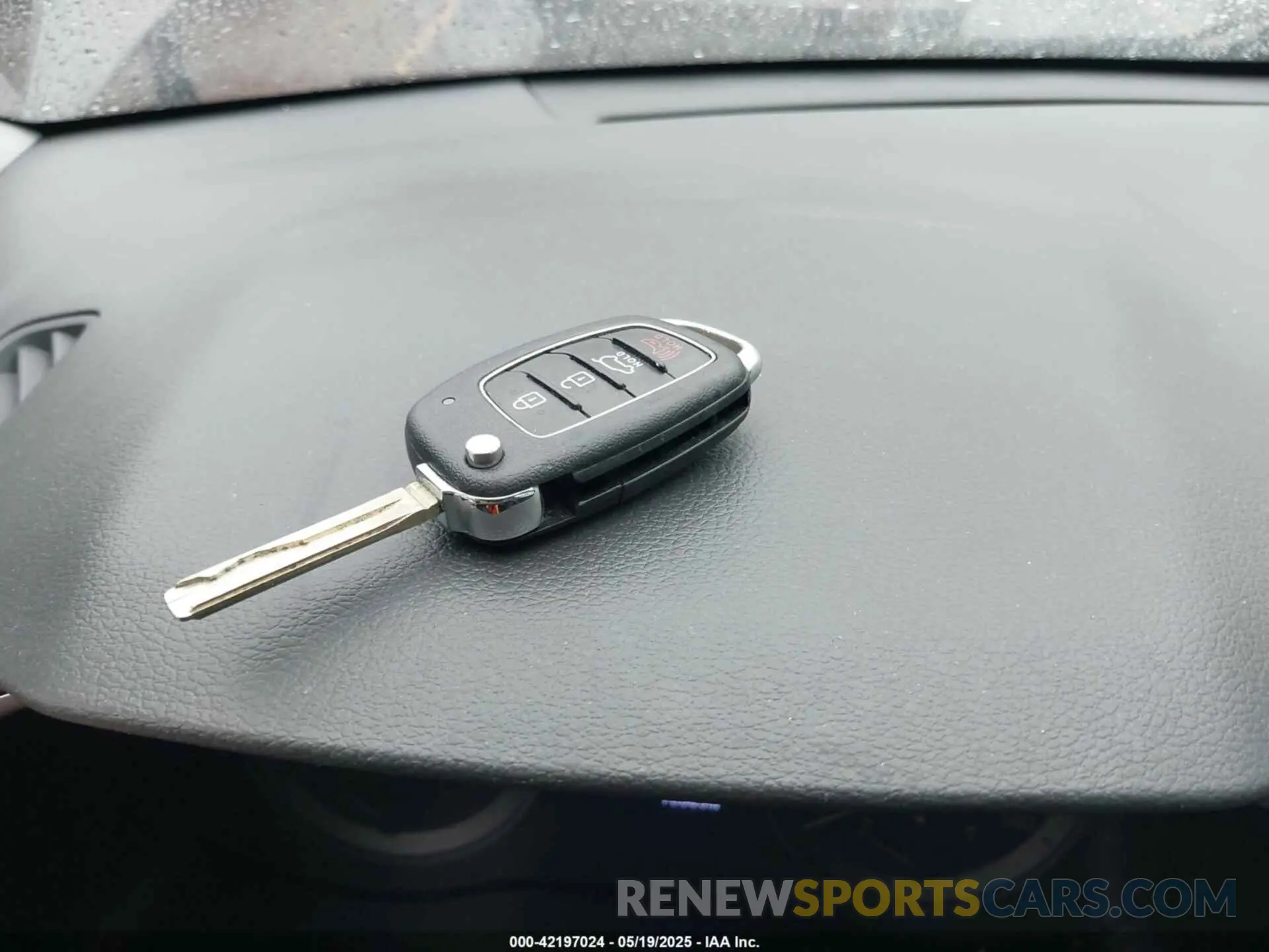 11 fotografías del automóvil dañado KM8J2CA45LU081250 HYUNDAI TUCSON 2020