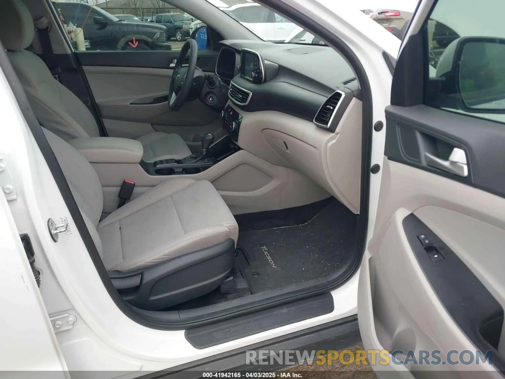 5 fotografías del automóvil dañado KM8J2CA47LU112028 HYUNDAI TUCSON 2020