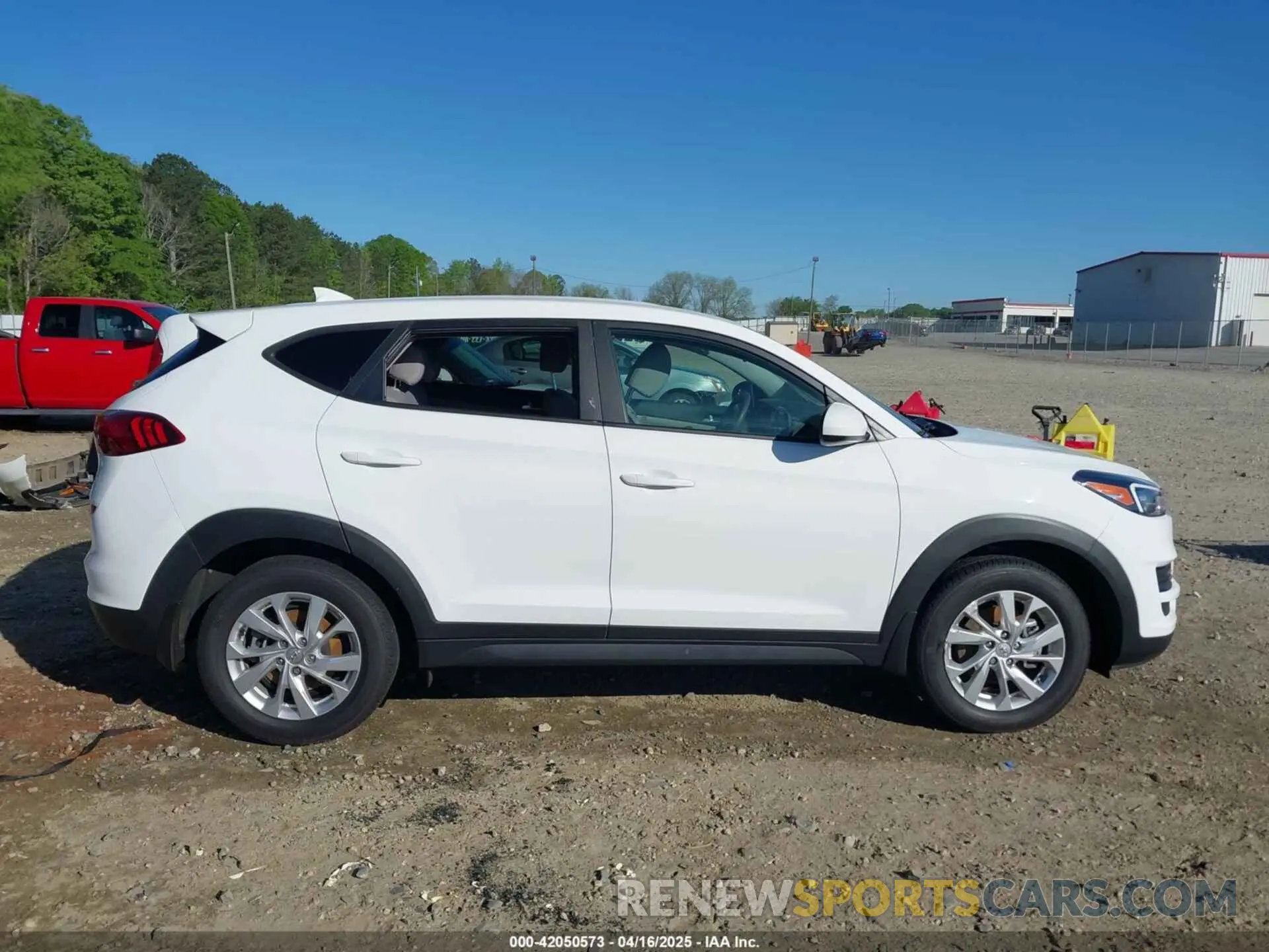 13 fotografías del automóvil dañado KM8J2CA47LU215613 HYUNDAI TUCSON 2020