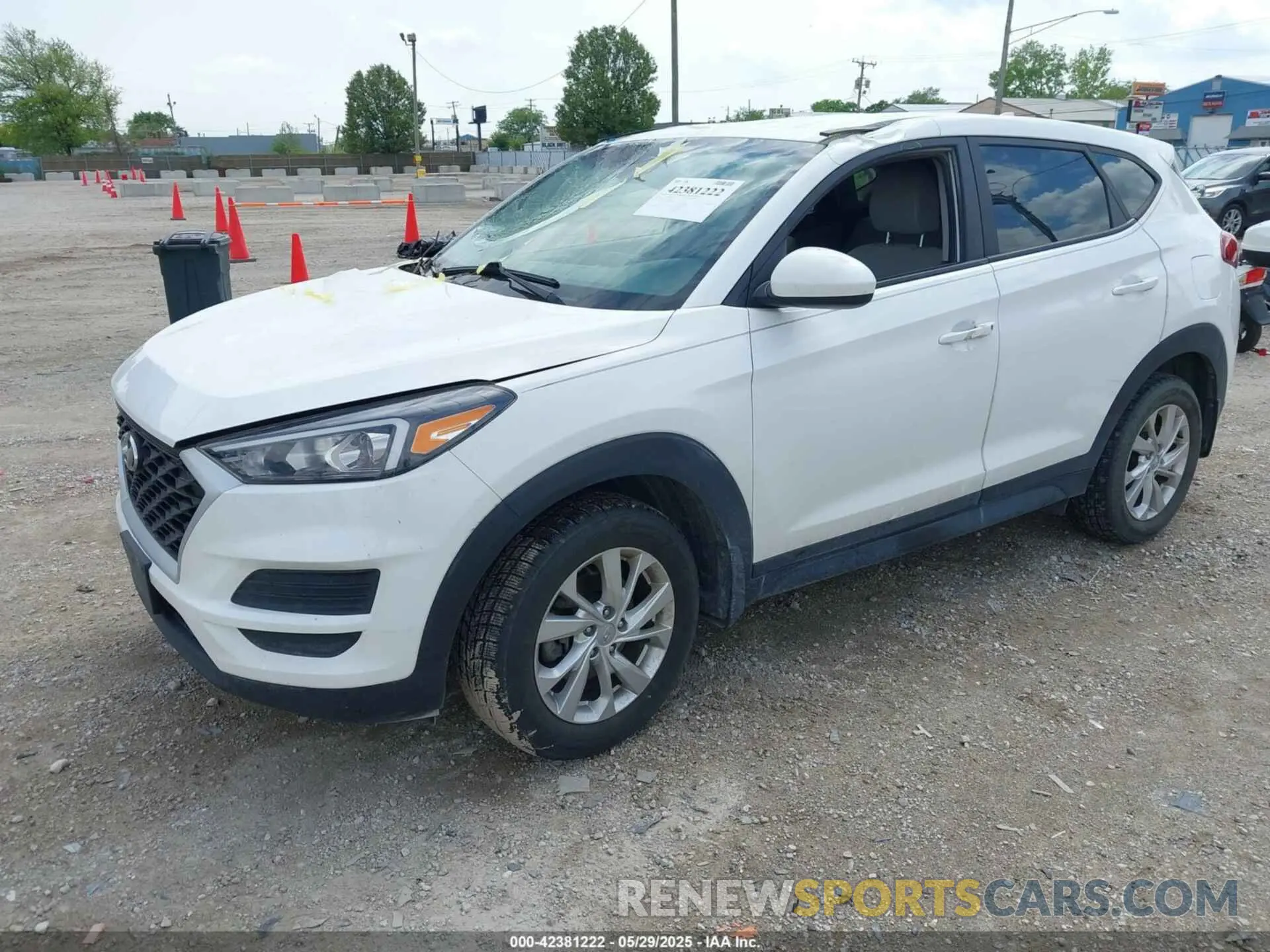 2 fotografías del automóvil dañado KM8J2CA4XLU246502 HYUNDAI TUCSON 2020