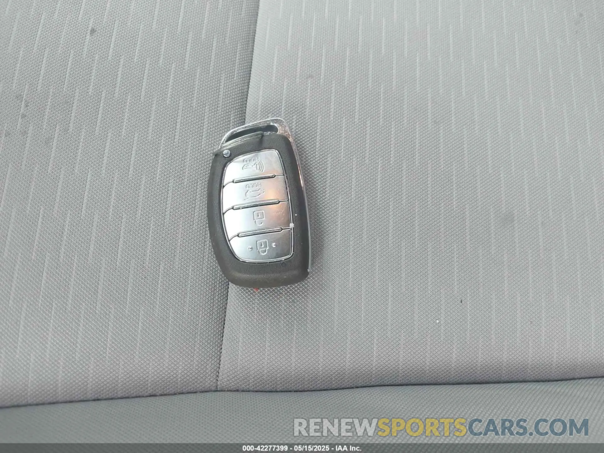 11 fotografías del automóvil dañado KM8J33A40LU128374 HYUNDAI TUCSON 2020