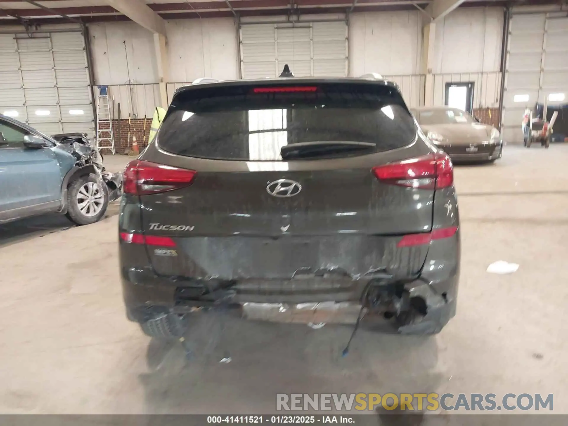 17 fotografías del automóvil dañado KM8J33A42LU089500 HYUNDAI TUCSON 2020