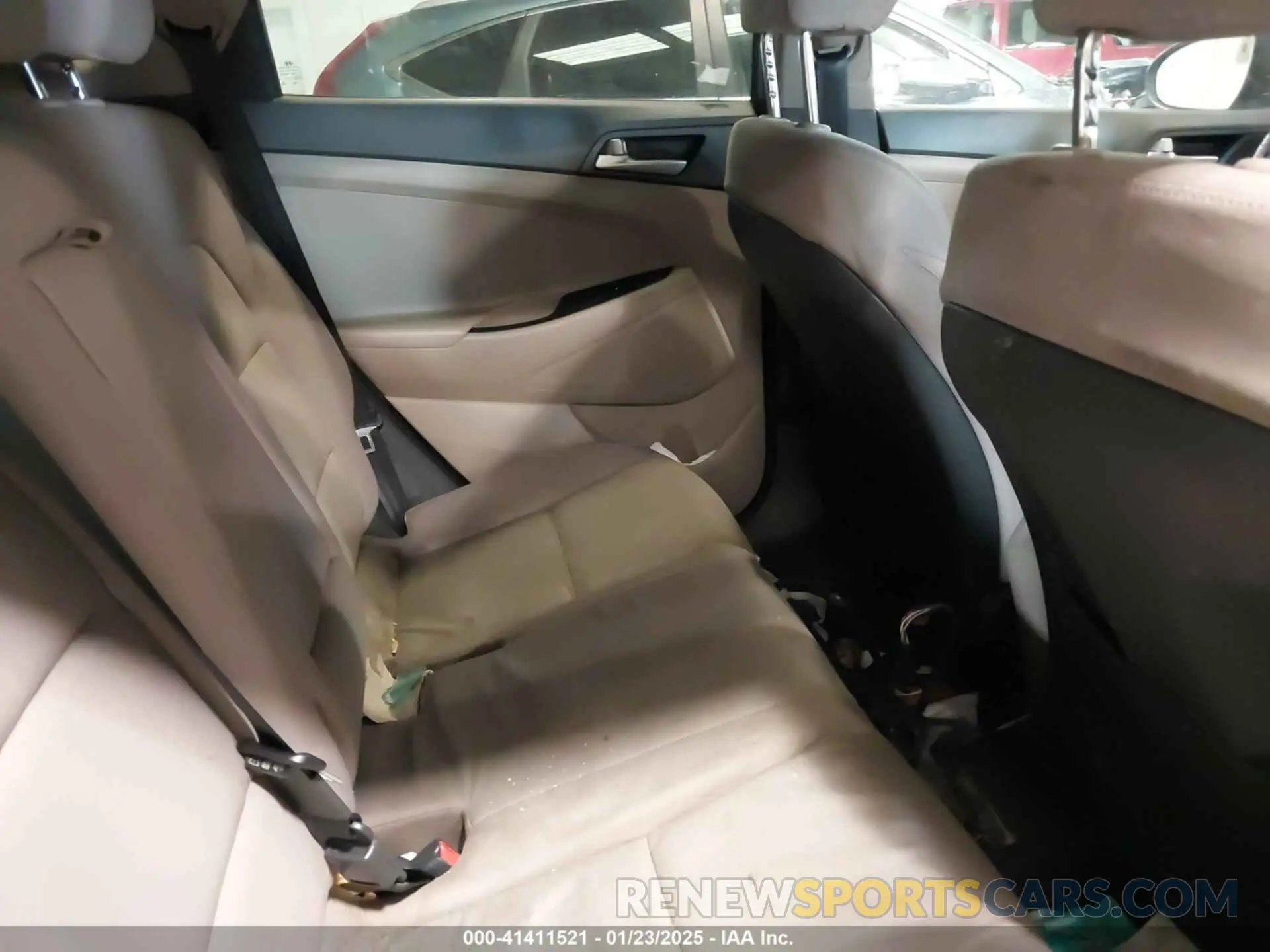 8 fotografías del automóvil dañado KM8J33A42LU089500 HYUNDAI TUCSON 2020