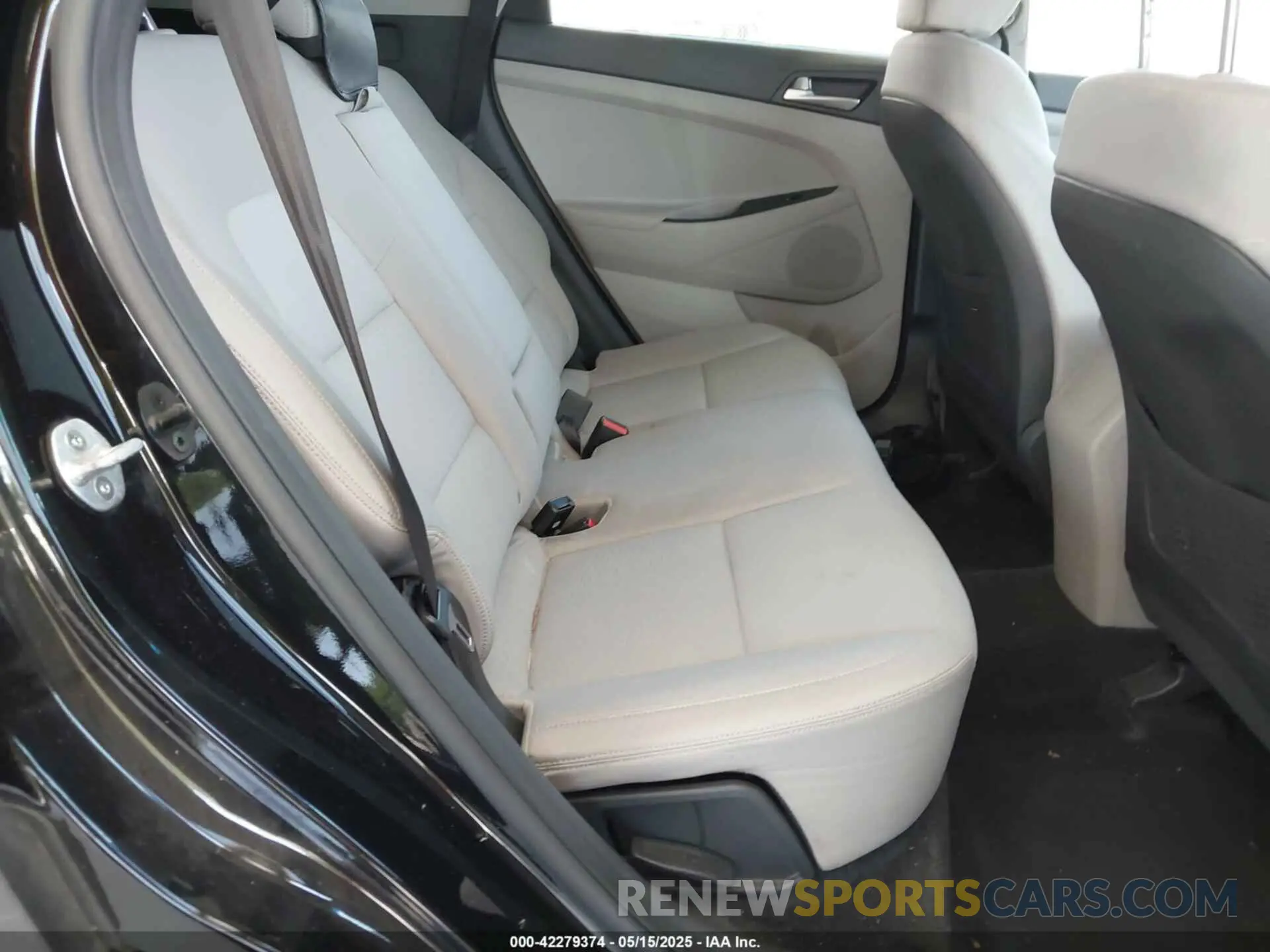 8 fotografías del automóvil dañado KM8J33A42LU240867 HYUNDAI TUCSON 2020