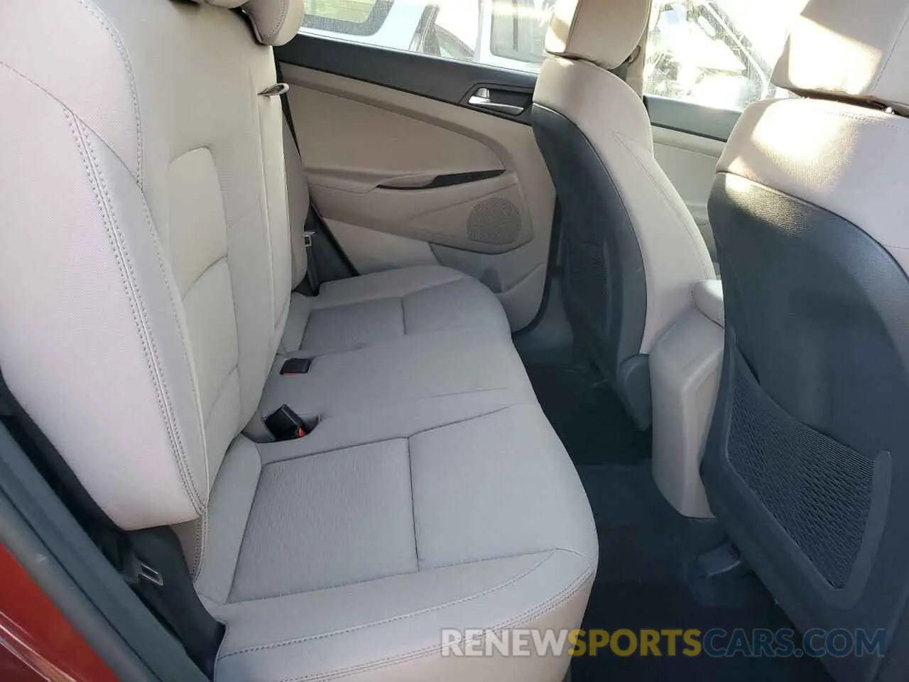 11 fotografías del automóvil dañado KM8J33A44LU251871 HYUNDAI TUCSON 2020
