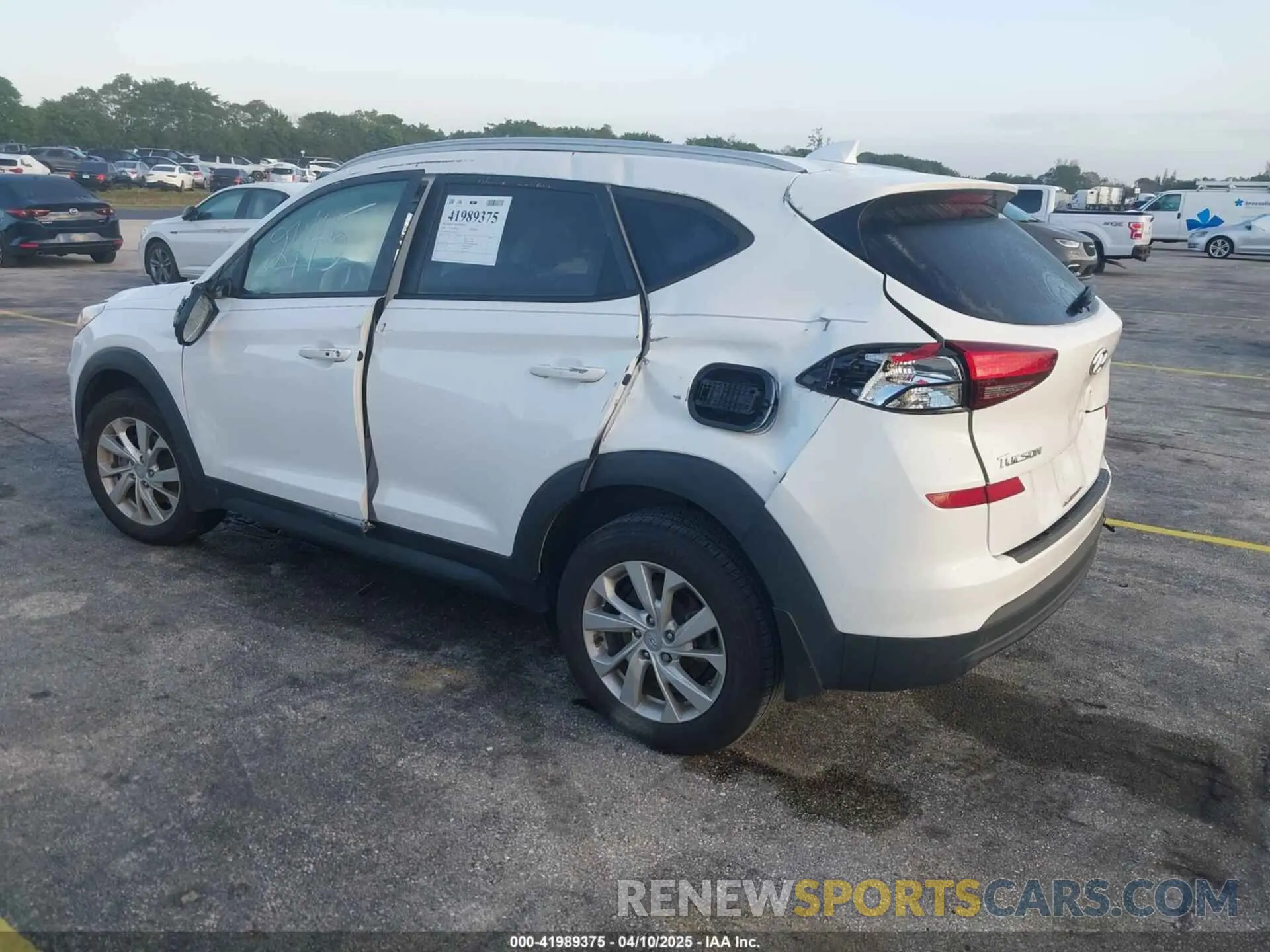 3 fotografías del automóvil dañado KM8J33A44LU272445 HYUNDAI TUCSON 2020