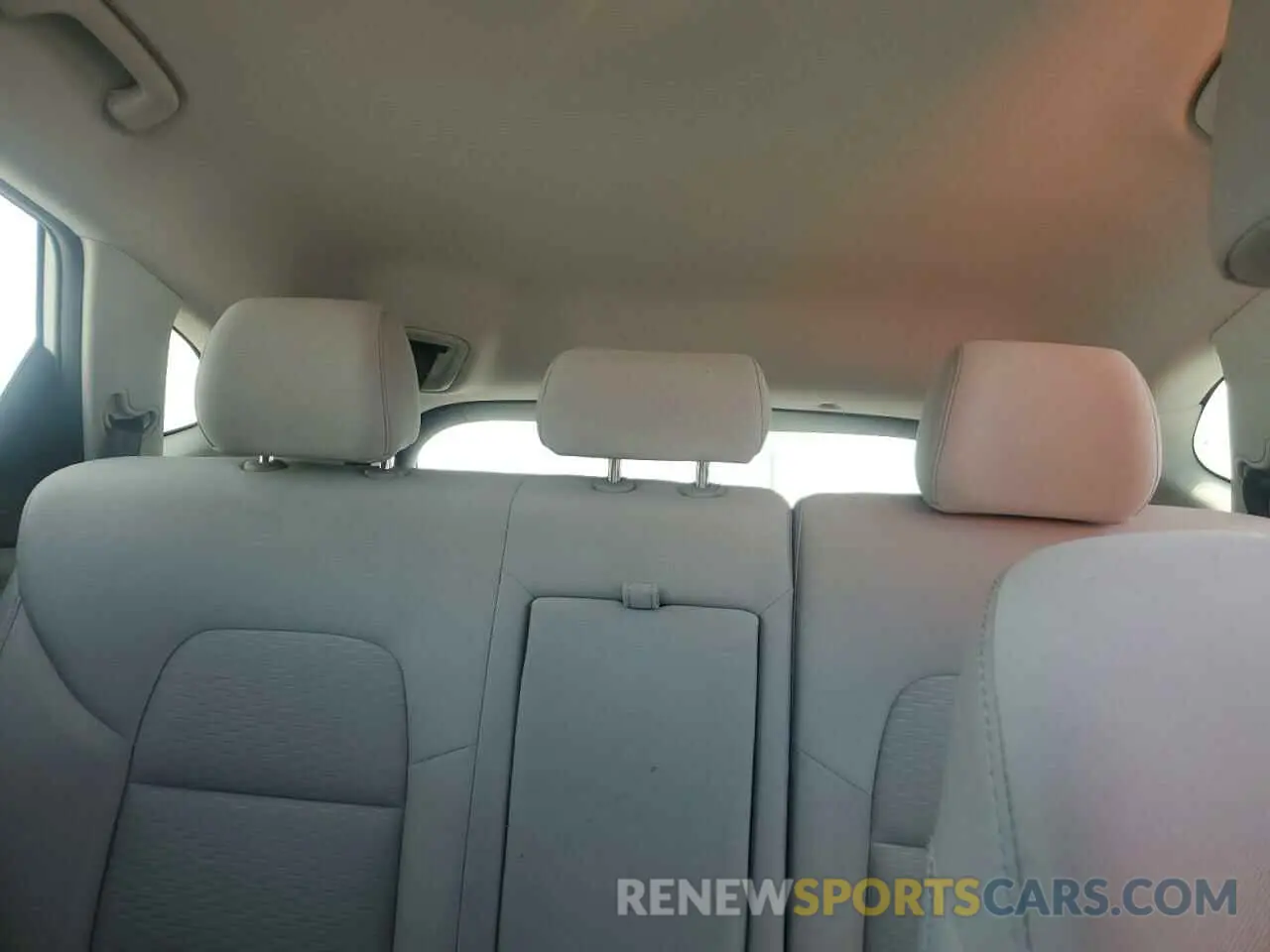10 fotografías del automóvil dañado KM8J33A48LU134682 HYUNDAI TUCSON 2020