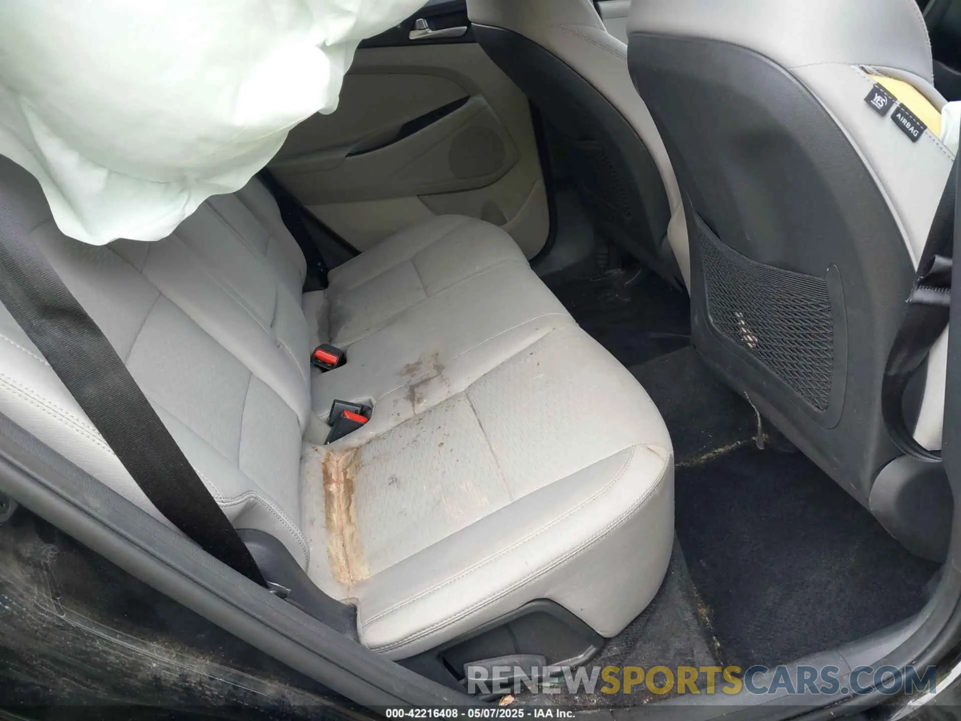 8 fotografías del automóvil dañado KM8J33A48LU137047 HYUNDAI TUCSON 2020