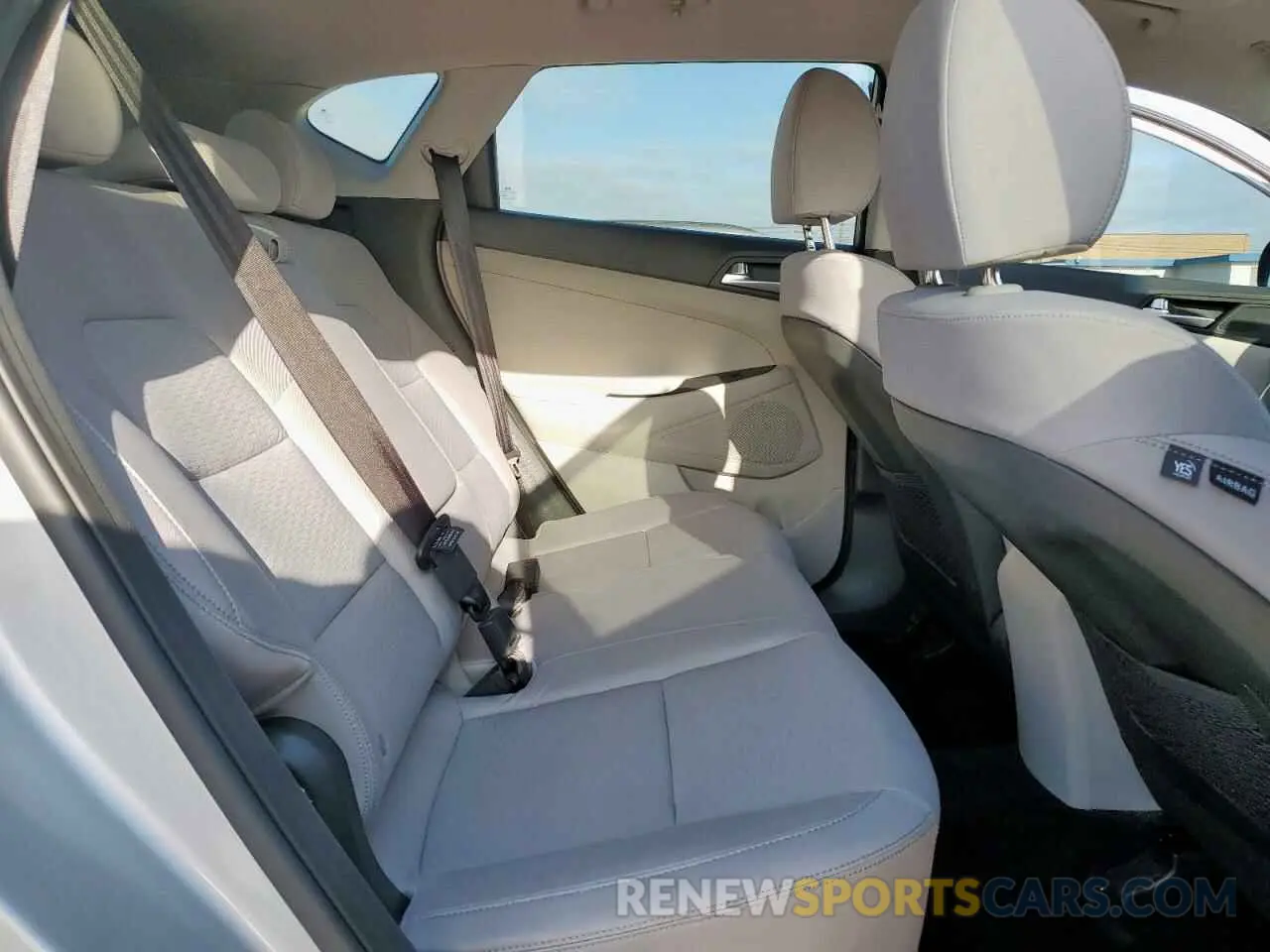 11 fotografías del automóvil dañado KM8J33A49LU142337 HYUNDAI TUCSON 2020