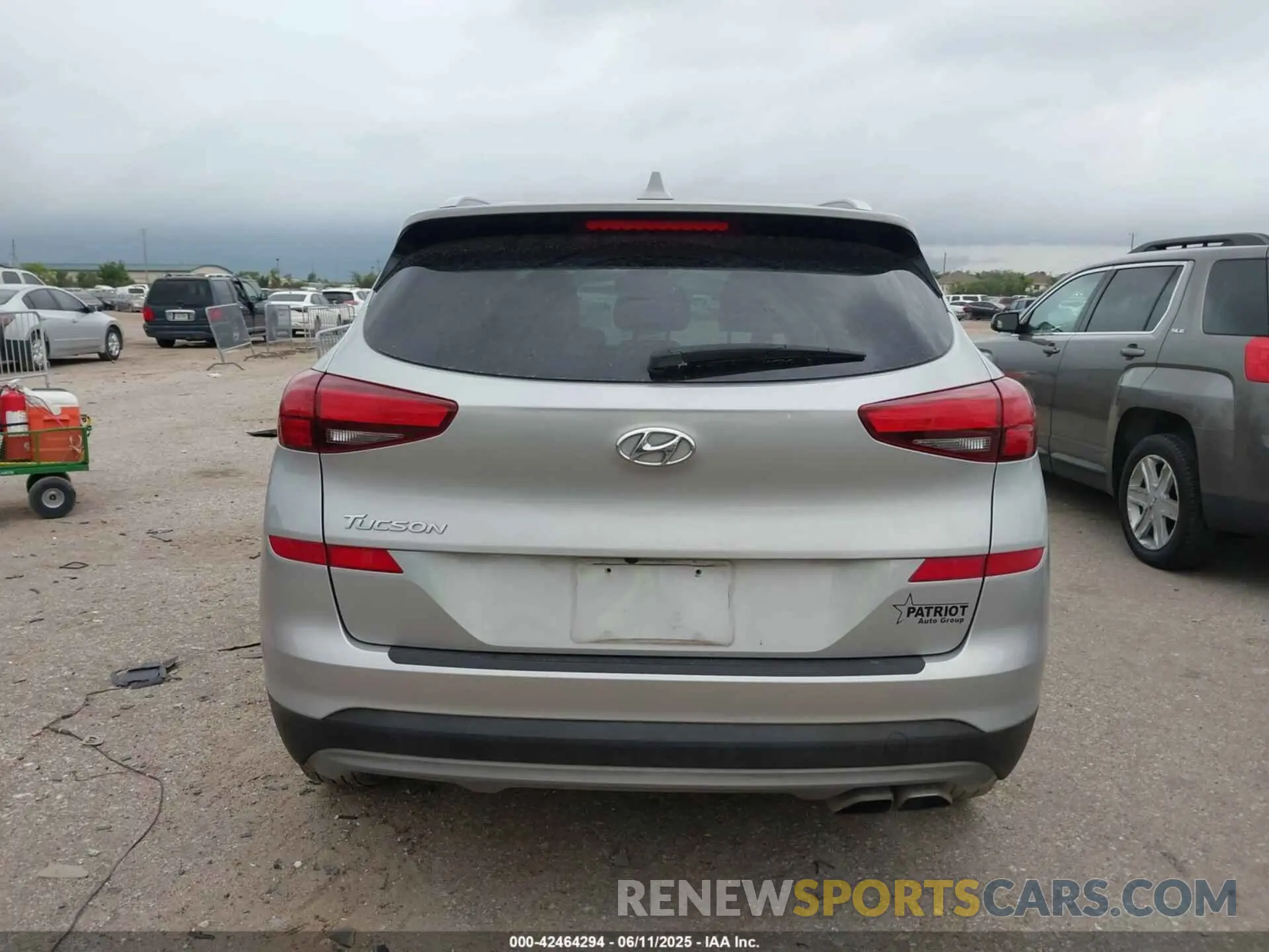 16 fotografías del automóvil dañado KM8J33AL2LU157527 HYUNDAI TUCSON 2020