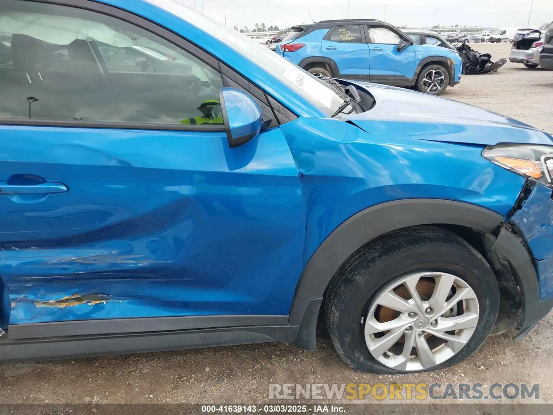 17 fotografías del automóvil dañado KM8J3CA40LU232847 HYUNDAI TUCSON 2020