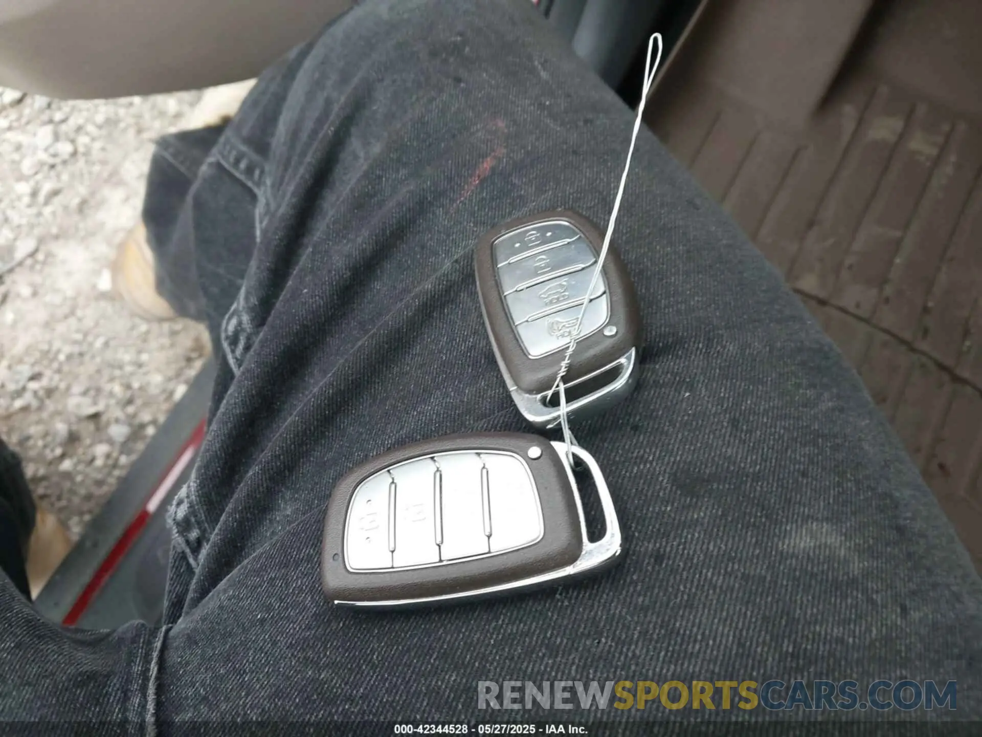 11 fotografías del automóvil dañado KM8J3CA46LU267571 HYUNDAI TUCSON 2020
