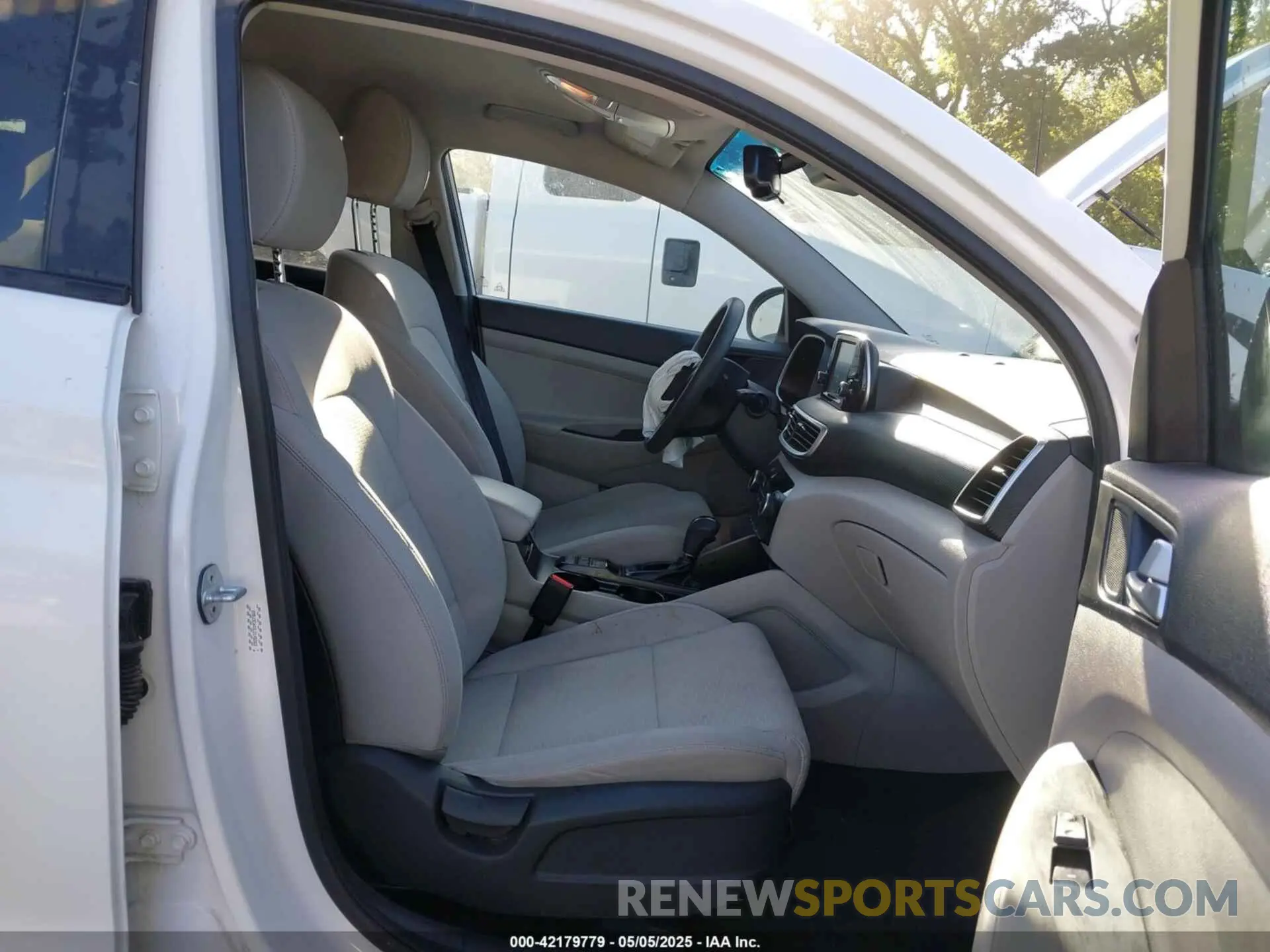 5 fotografías del automóvil dañado KM8J3CA4XLU145263 HYUNDAI TUCSON 2020