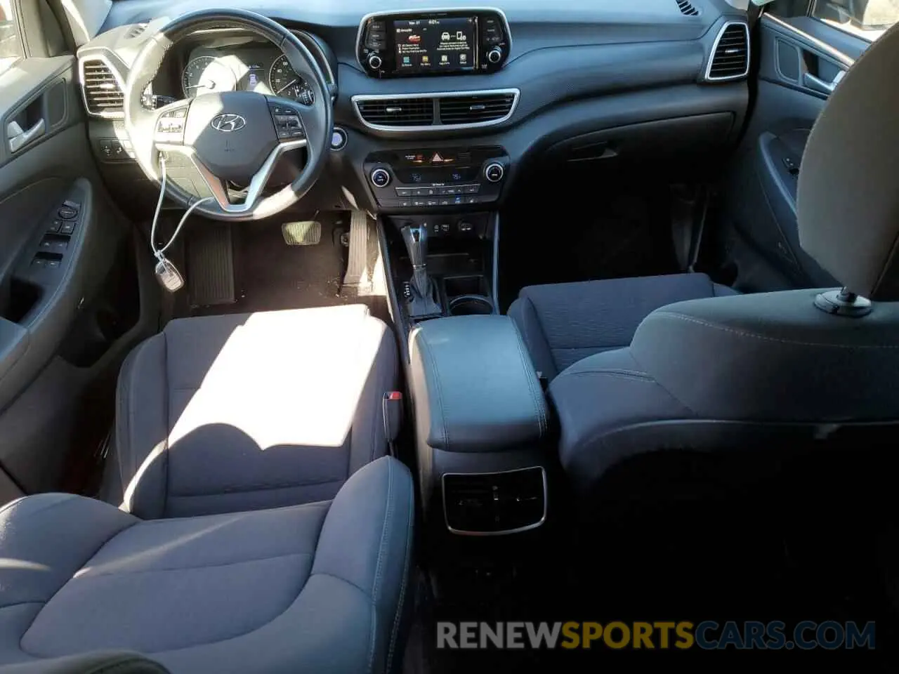 8 fotografías del automóvil dañado KM8J3CAL3LU268622 HYUNDAI TUCSON 2020