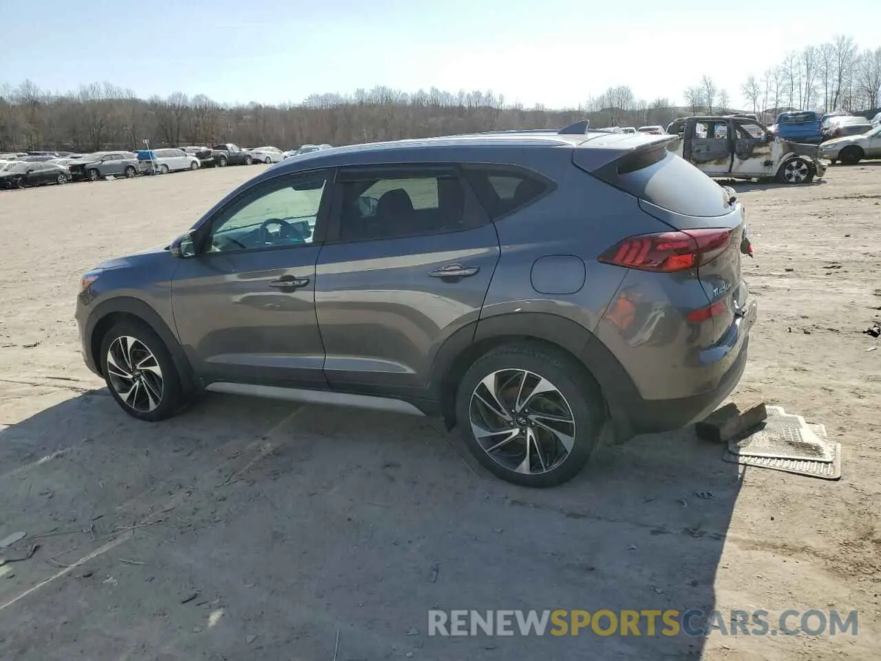 2 fotografías del automóvil dañado KM8J3CAL8LU240816 HYUNDAI TUCSON 2020