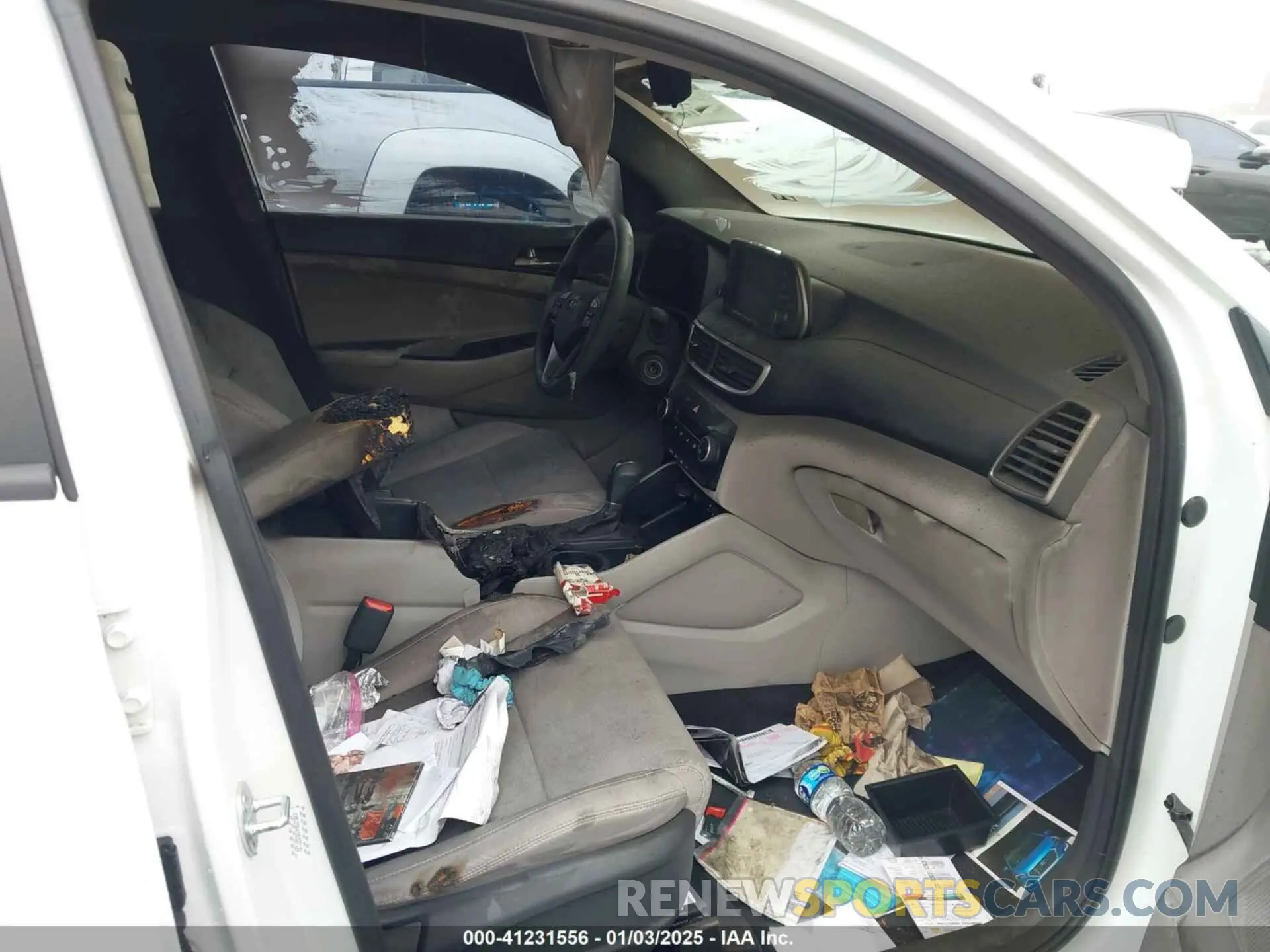 5 fotografías del automóvil dañado KM8J23A41MU327132 HYUNDAI TUCSON 2021