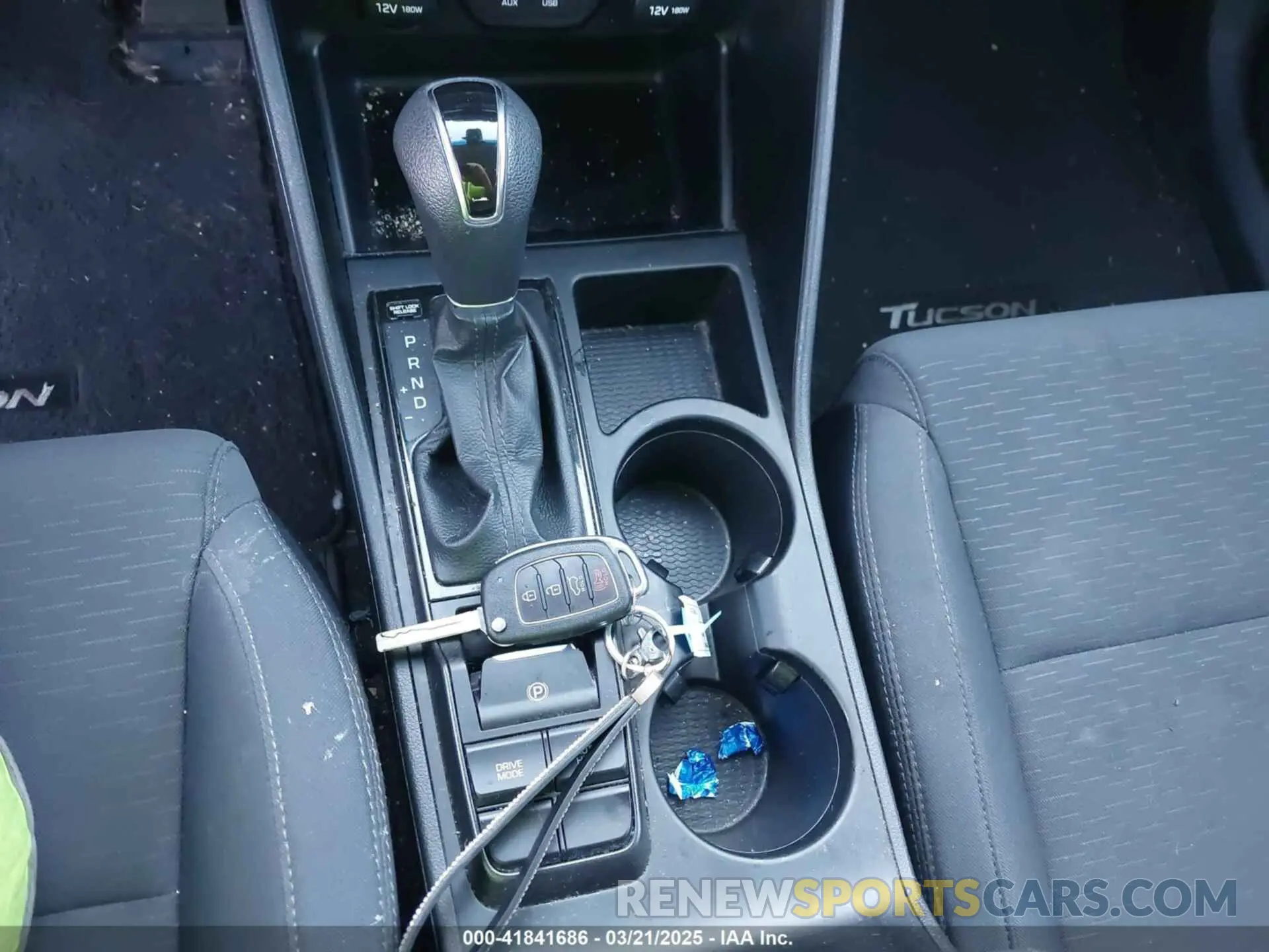 11 fotografías del automóvil dañado KM8J23A43MU384254 HYUNDAI TUCSON 2021