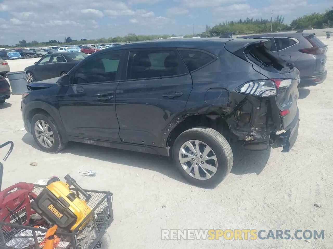 2 fotografías del automóvil dañado KM8J23A47MU381874 HYUNDAI TUCSON 2021