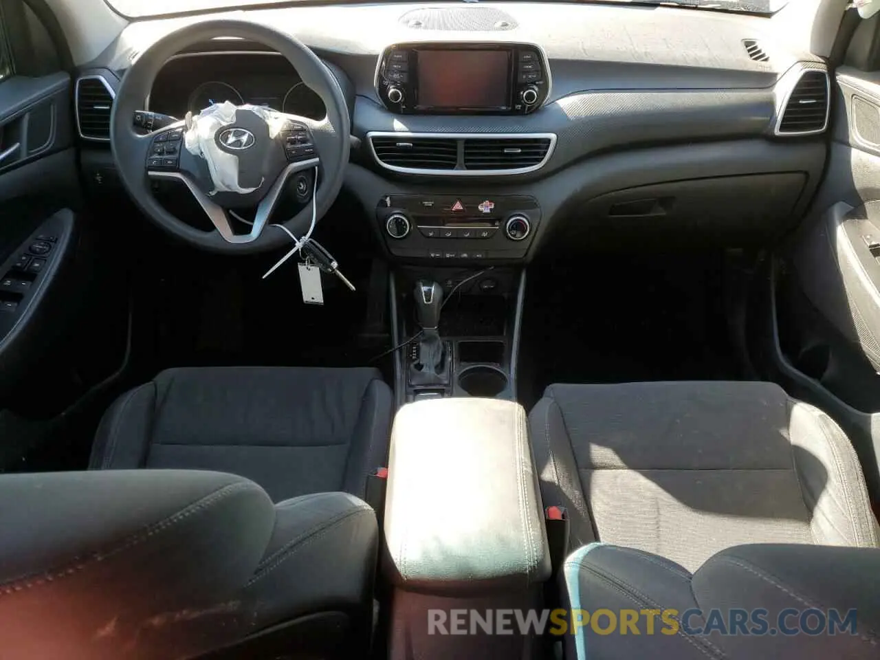 8 fotografías del automóvil dañado KM8J23A49MU305489 HYUNDAI TUCSON 2021