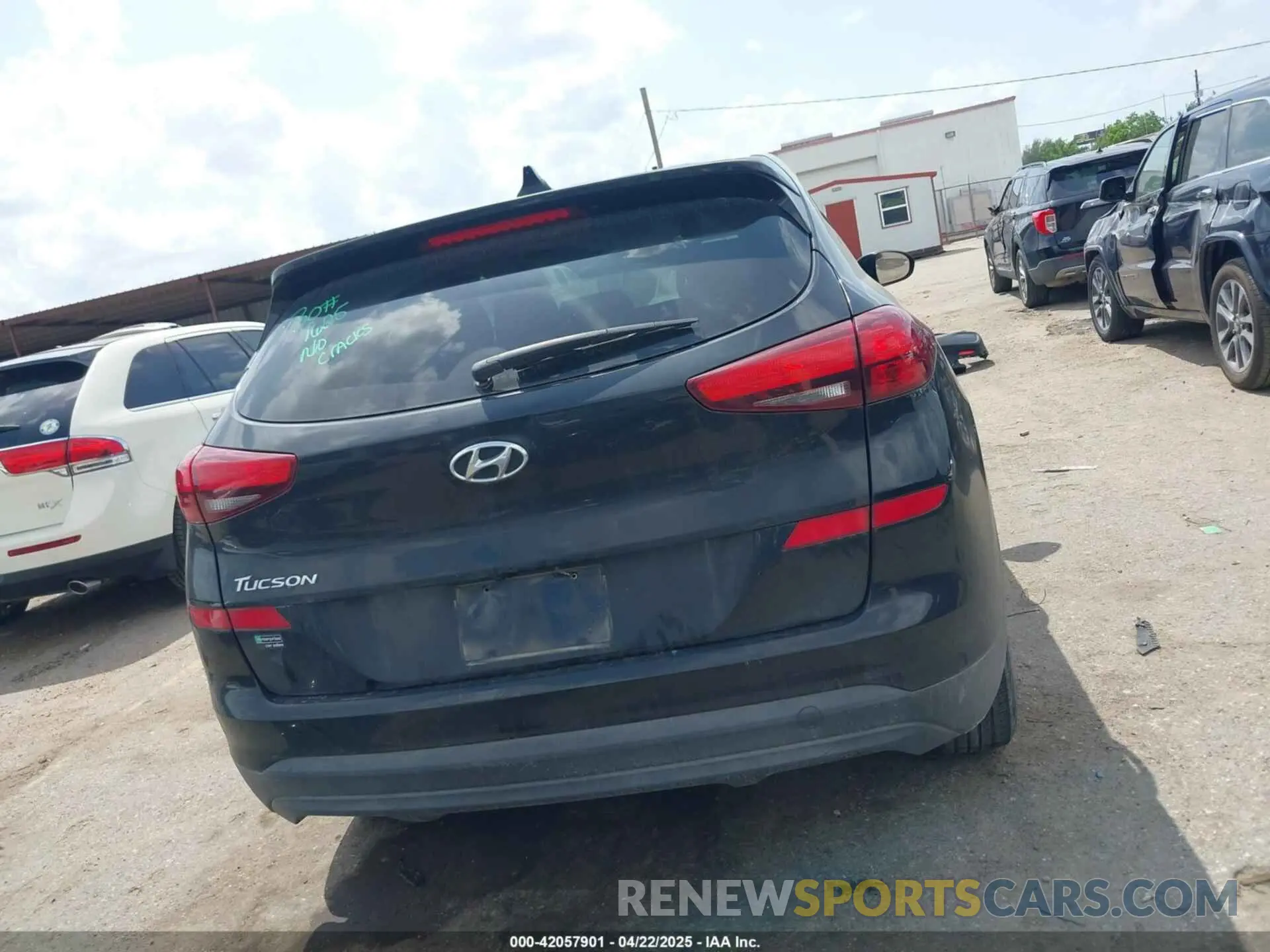 17 fotografías del automóvil dañado KM8J23A49MU404586 HYUNDAI TUCSON 2021