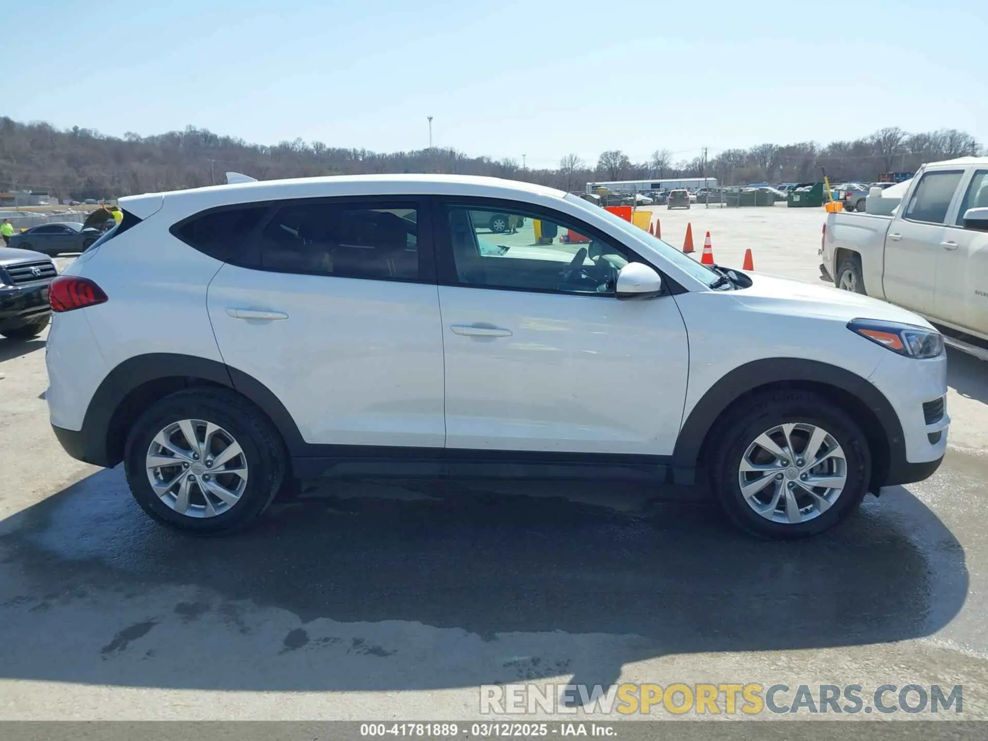 13 fotografías del automóvil dañado KM8J2CA44MU290013 HYUNDAI TUCSON 2021