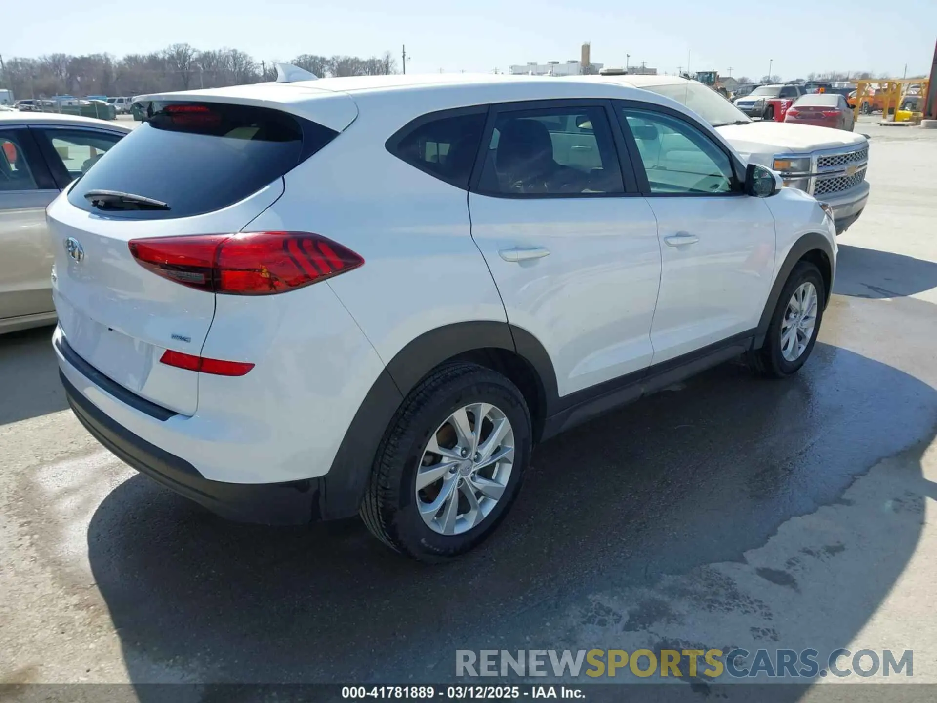 4 fotografías del automóvil dañado KM8J2CA44MU290013 HYUNDAI TUCSON 2021