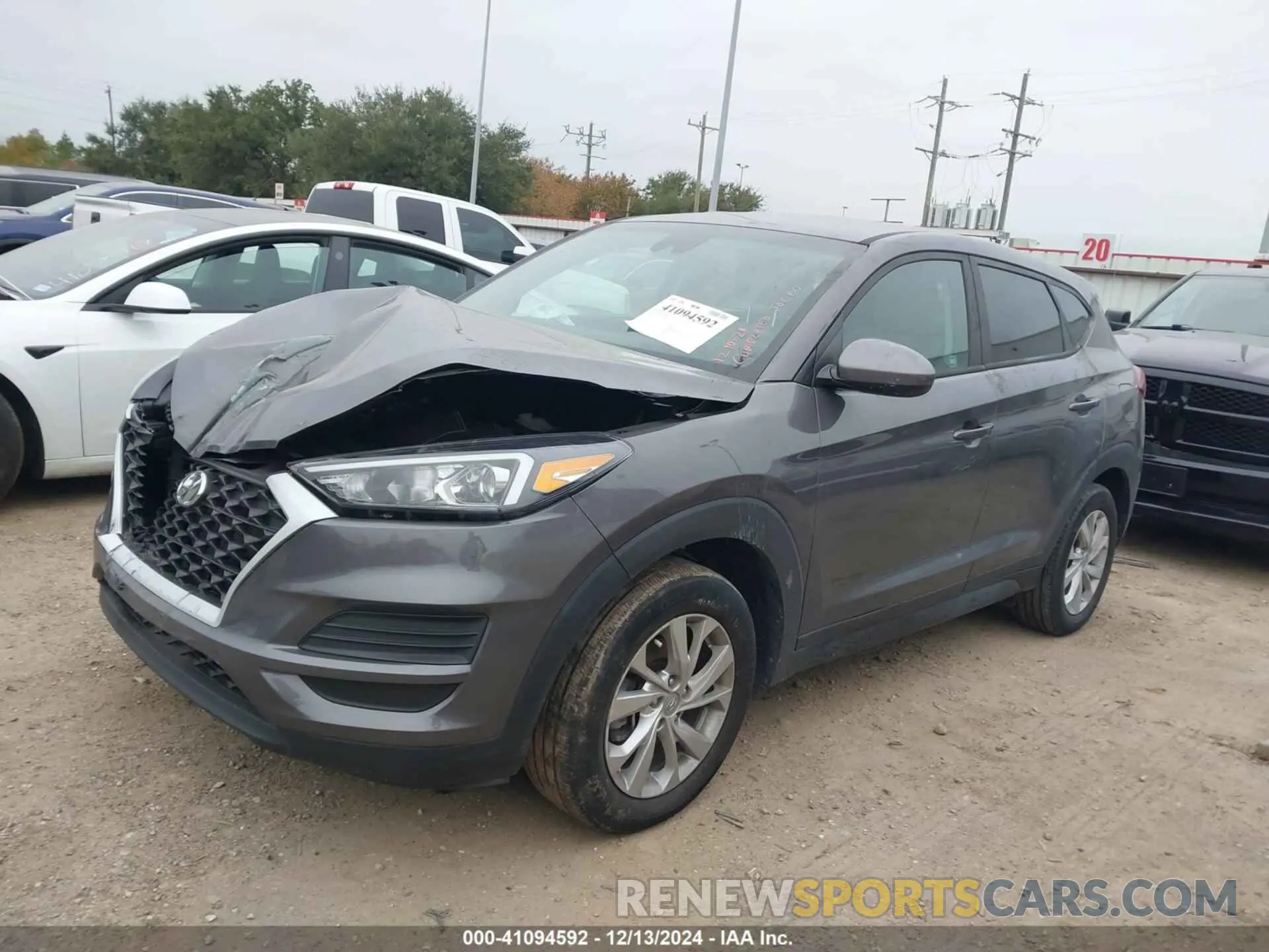 2 fotografías del automóvil dañado KM8J2CA47MU391000 HYUNDAI TUCSON 2021