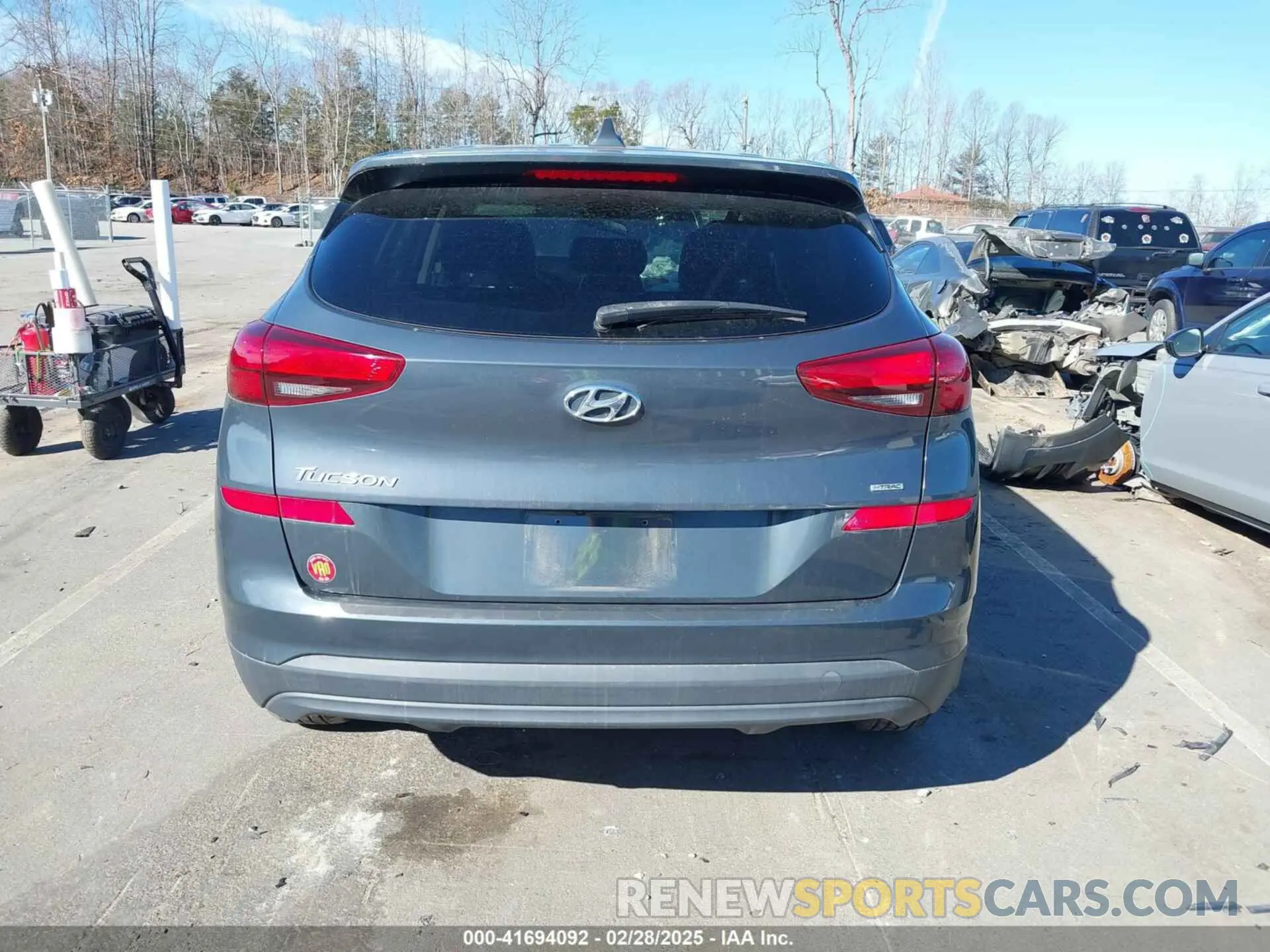 15 fotografías del automóvil dañado KM8J2CA49MU332899 HYUNDAI TUCSON 2021