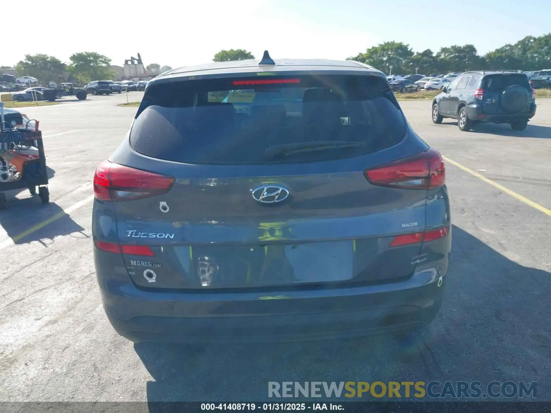 15 fotografías del automóvil dañado KM8J2CA49MU387658 HYUNDAI TUCSON 2021