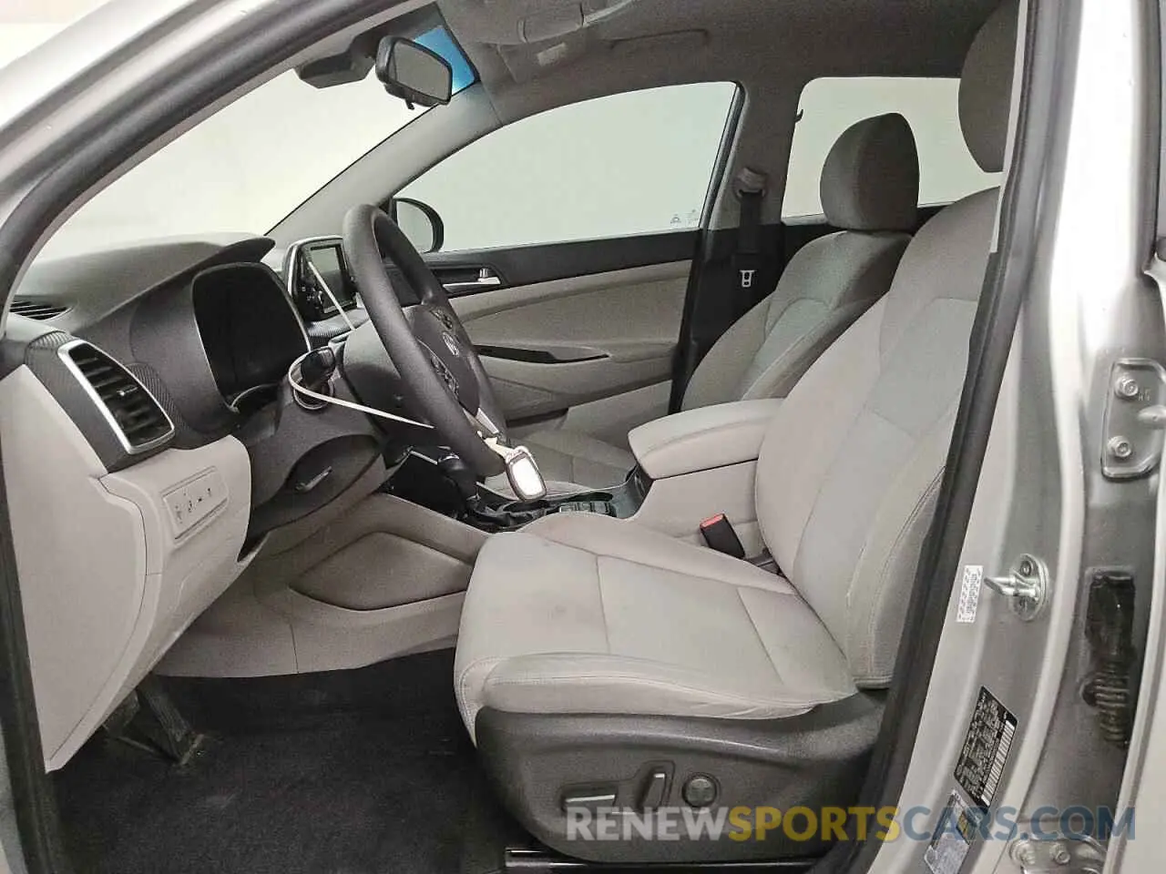 7 fotografías del automóvil dañado KM8J33A42MU392228 HYUNDAI TUCSON 2021