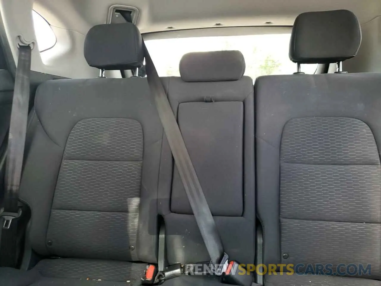 10 fotografías del automóvil dañado KM8J33A43MU306666 HYUNDAI TUCSON 2021